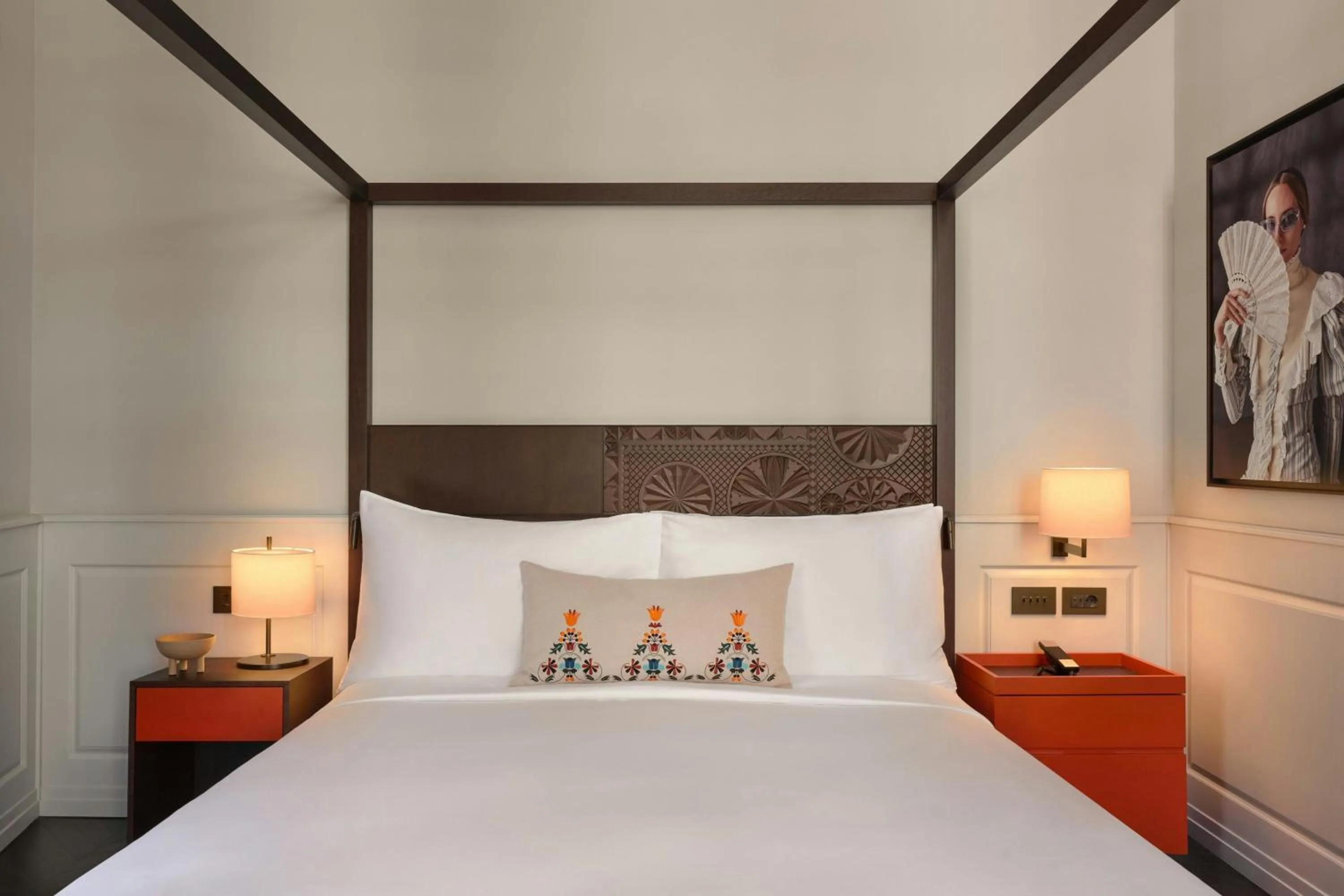 Bedroom, Bed in Dorothea Hotel, Budapest, Autograph Collection