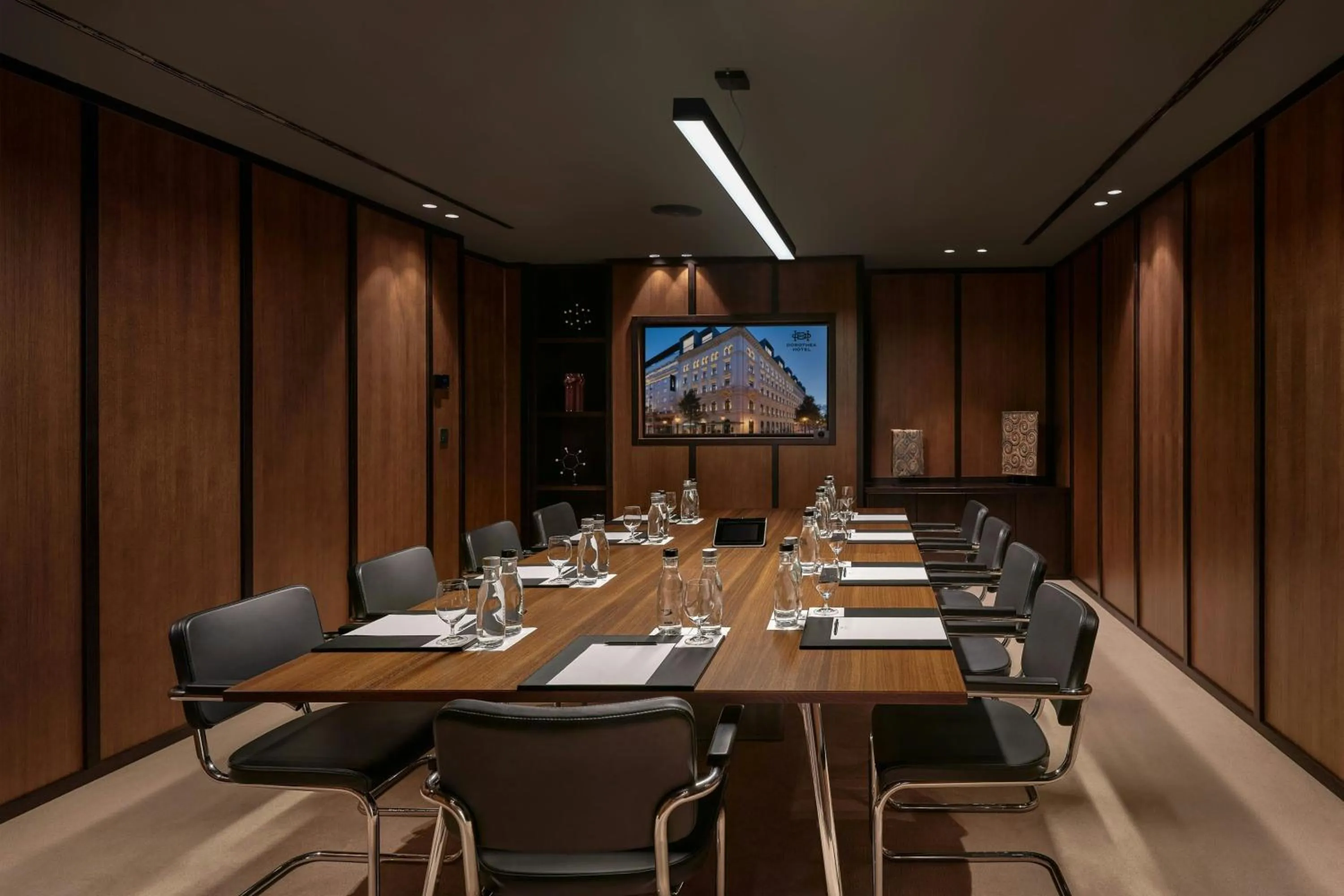 Meeting/conference room in Dorothea Hotel, Budapest, Autograph Collection