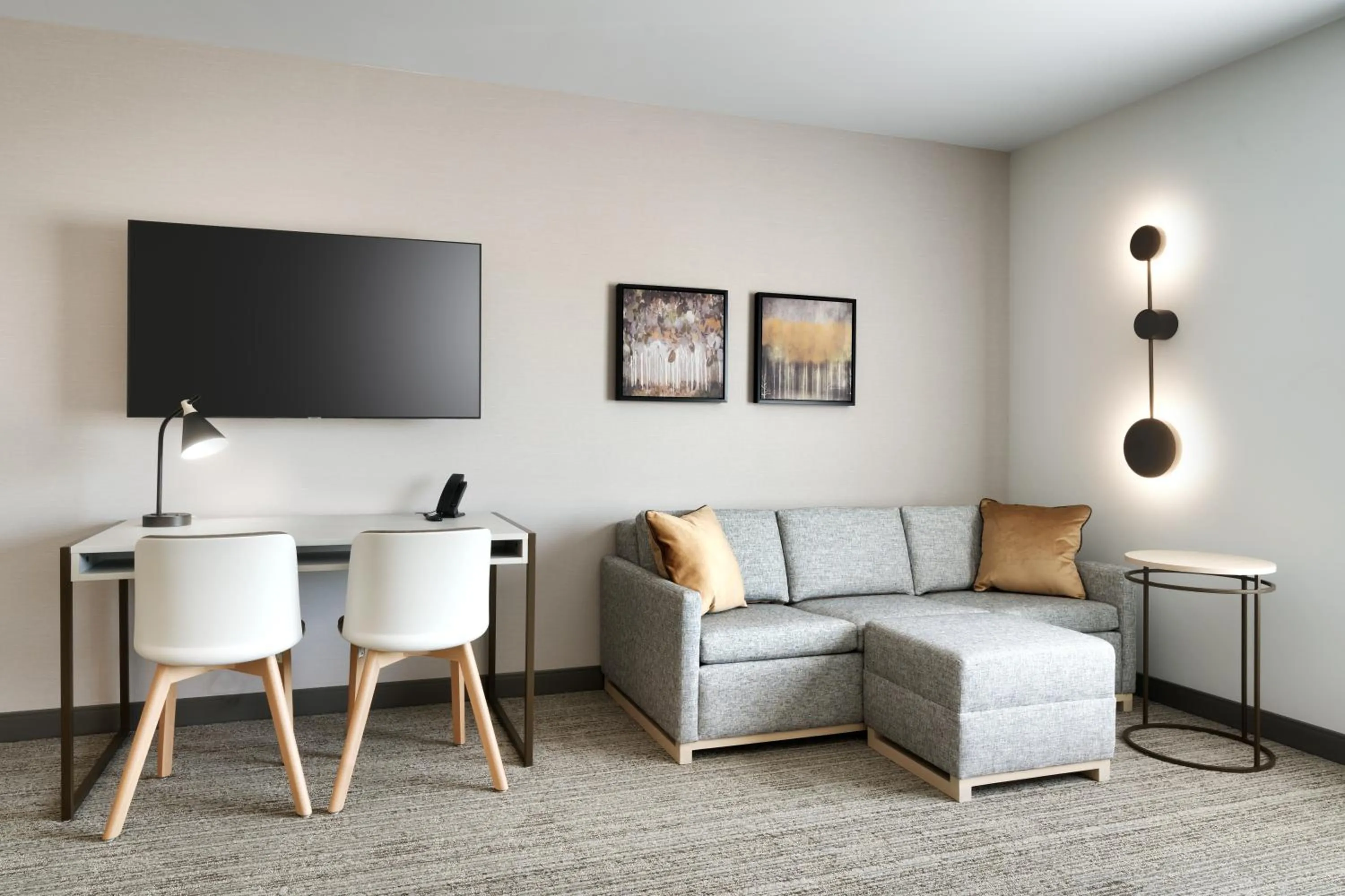 Living room in TownePlace Suites by Marriott Show Low