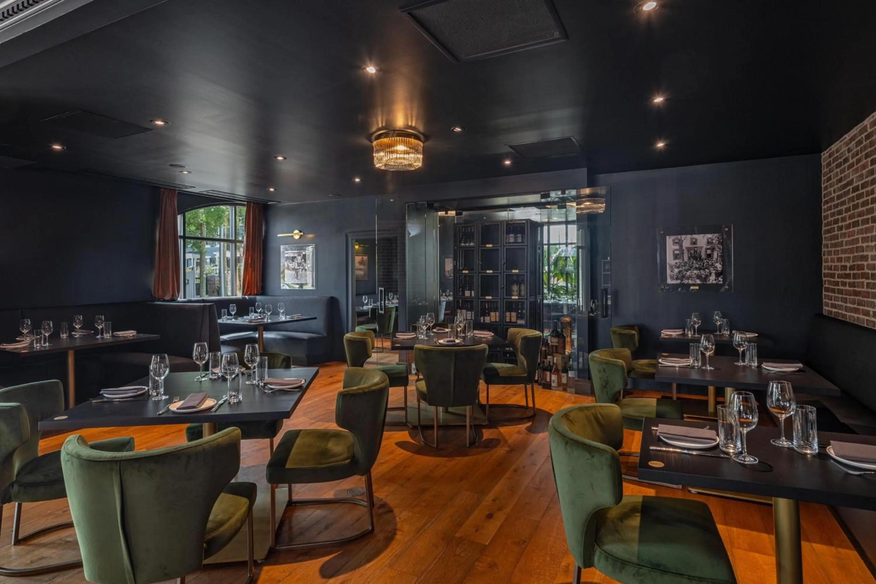 Lounge or bar in The Publisher, Downtown Fredericksburg, a Tribute Portfolio Hotel