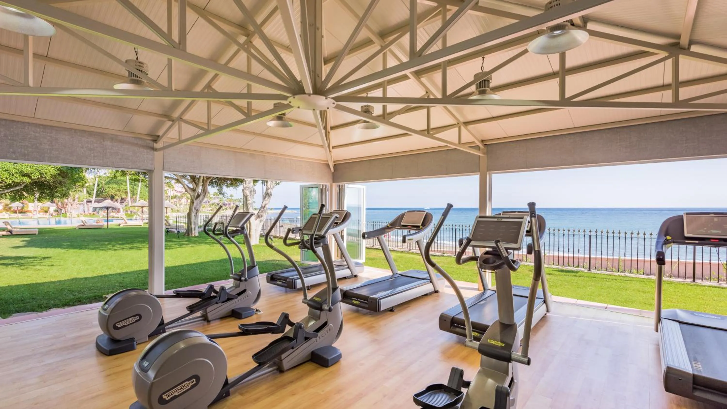 Fitness centre/facilities in Las Dunas Grand Luxury