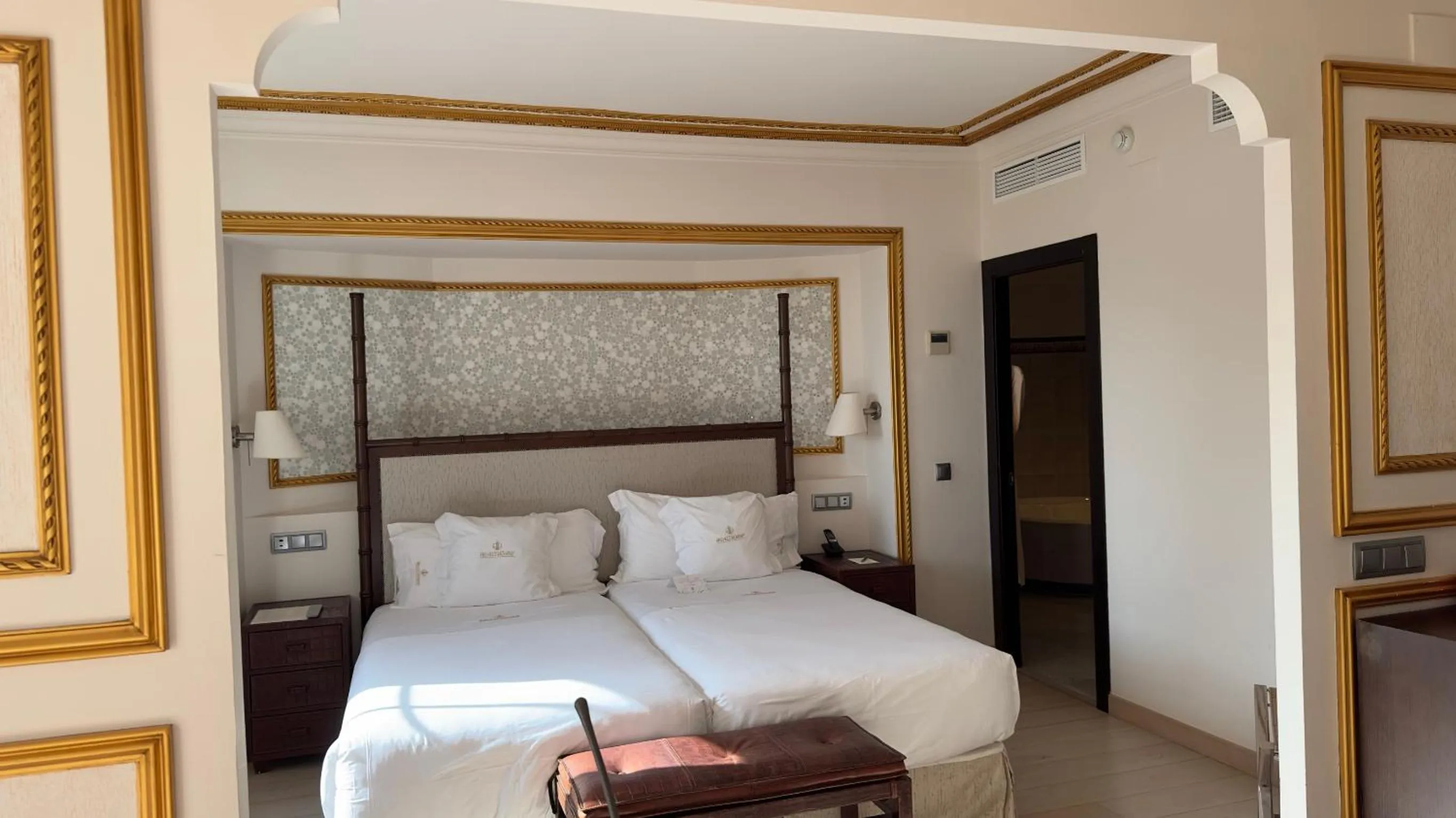 Bed in Las Dunas Grand Luxury