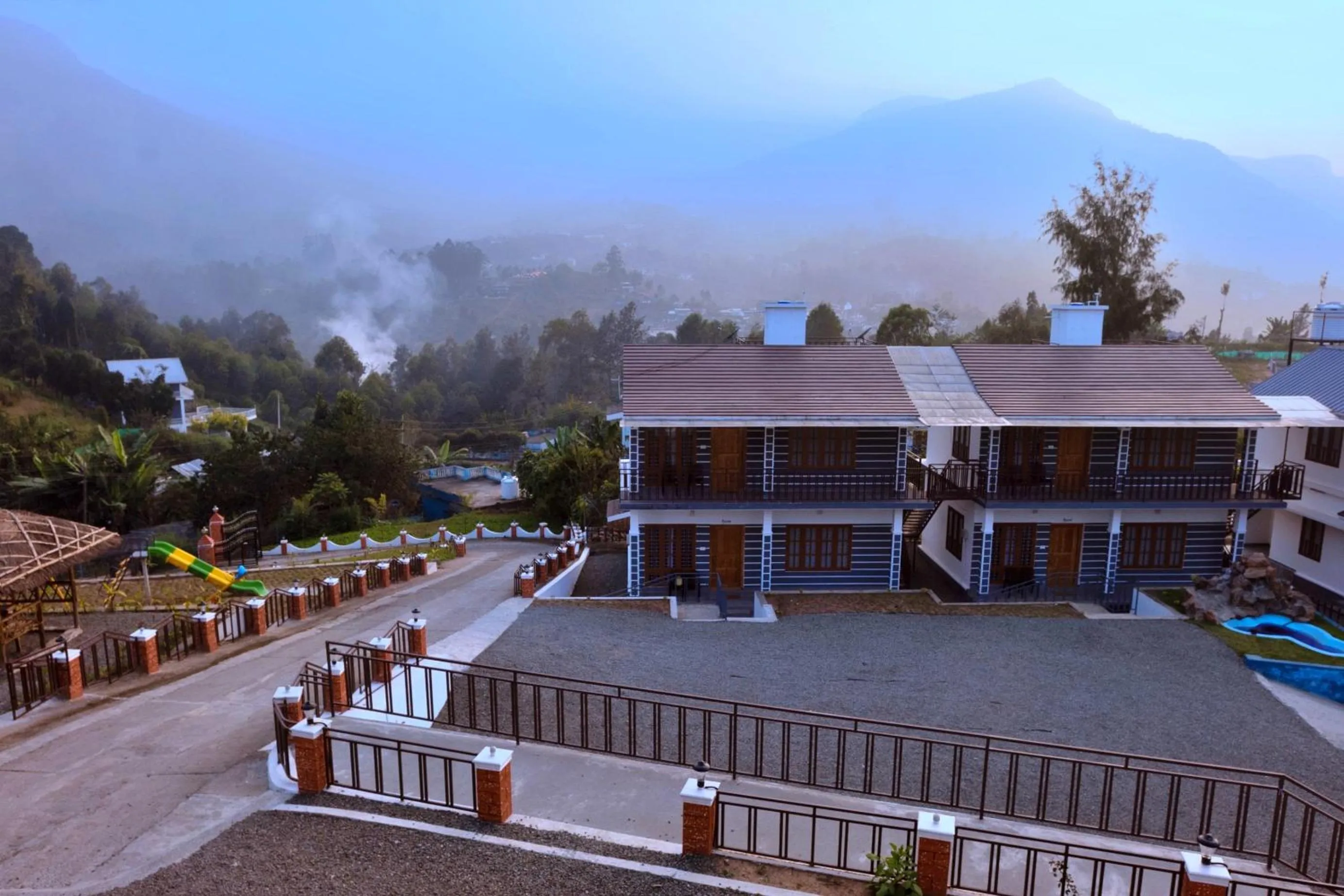 Facade/entrance in Moon Wings Mountain Resort