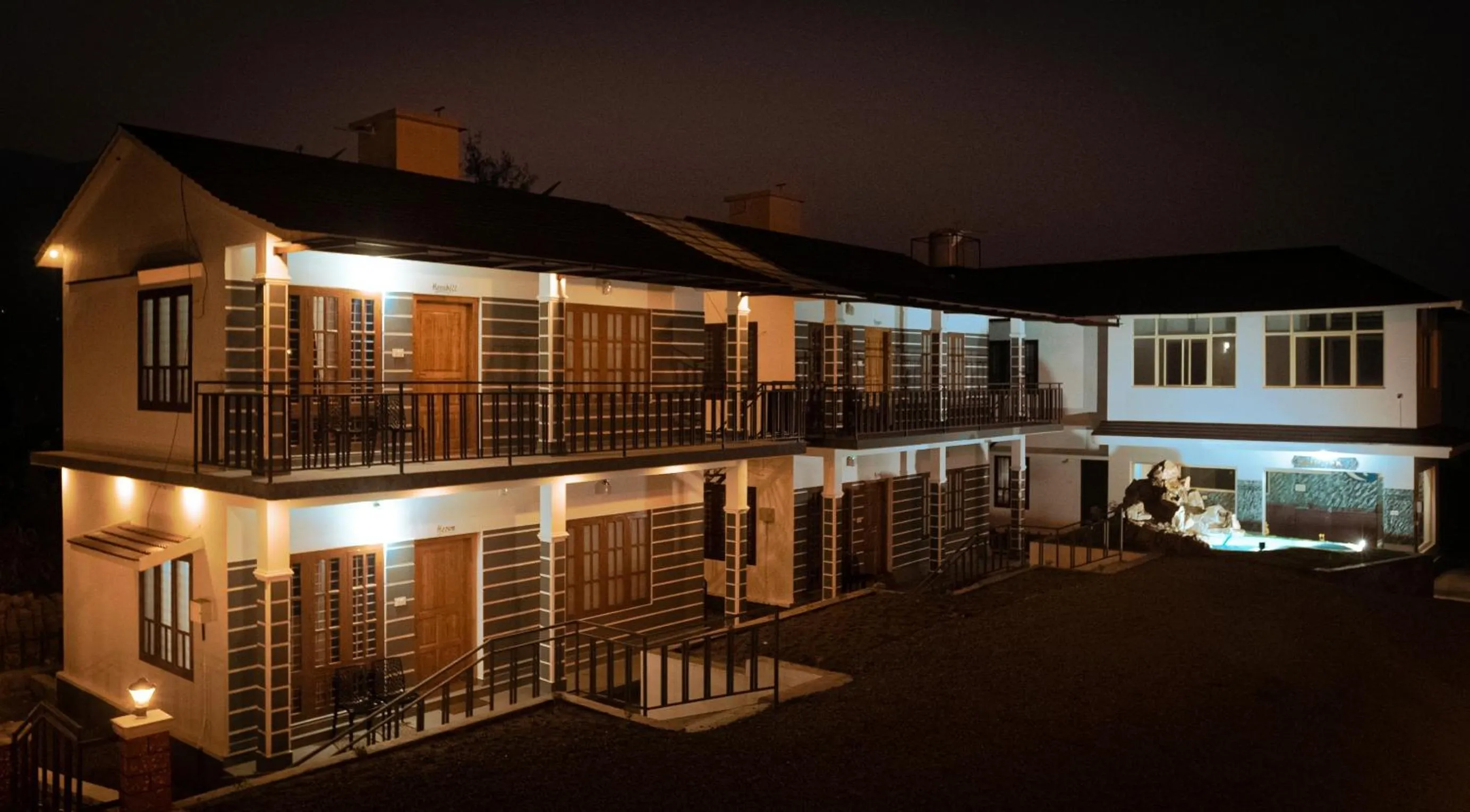 Facade/entrance in Moon Wings Mountain Resort