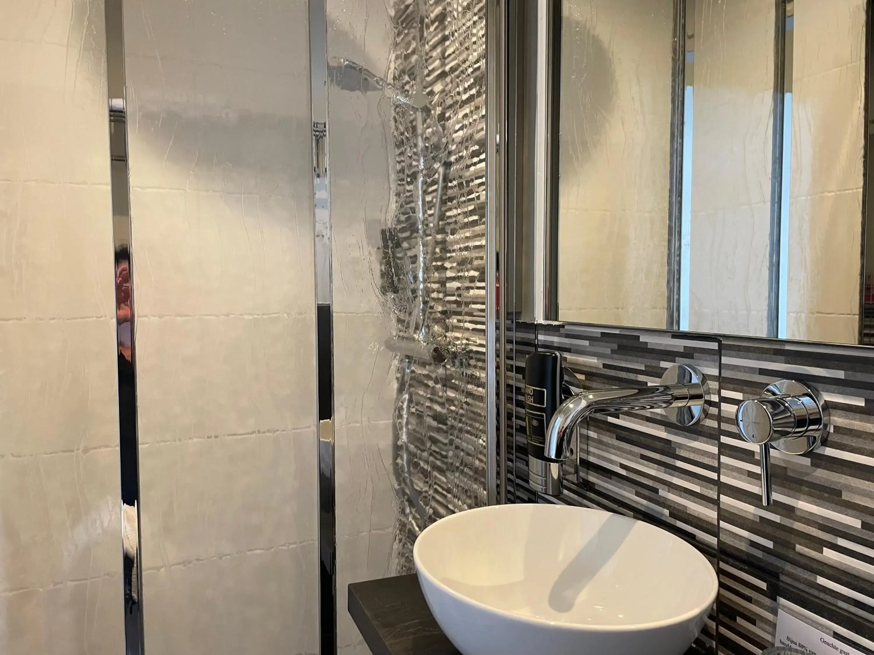Economy Single Room - single occupancy in Hotel Oepkes Economy Single Room - single occupancy in Hotel Oepkes