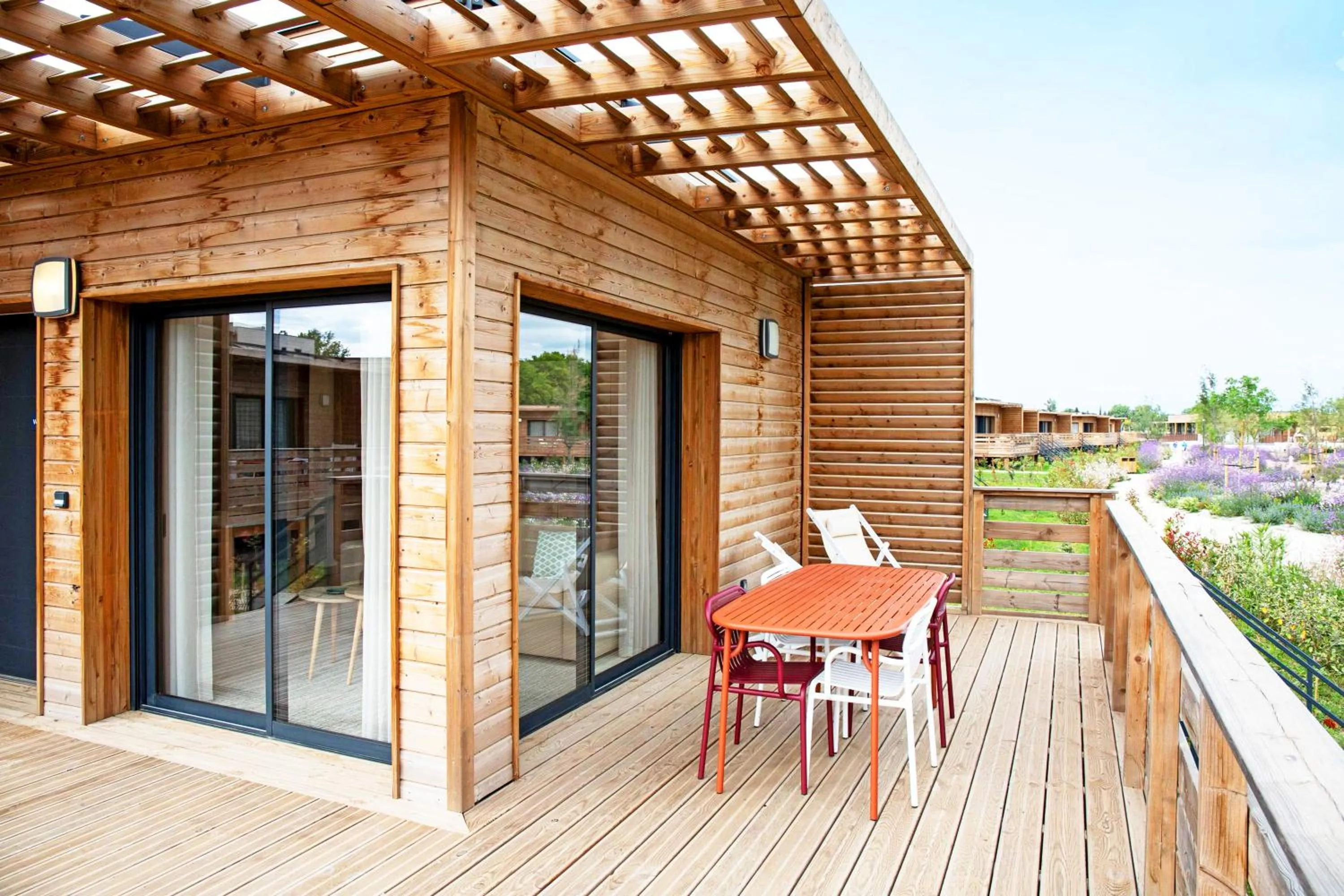 Property building in Résidence Pierre & Vacances Premium Domaine du Golfe du Lion