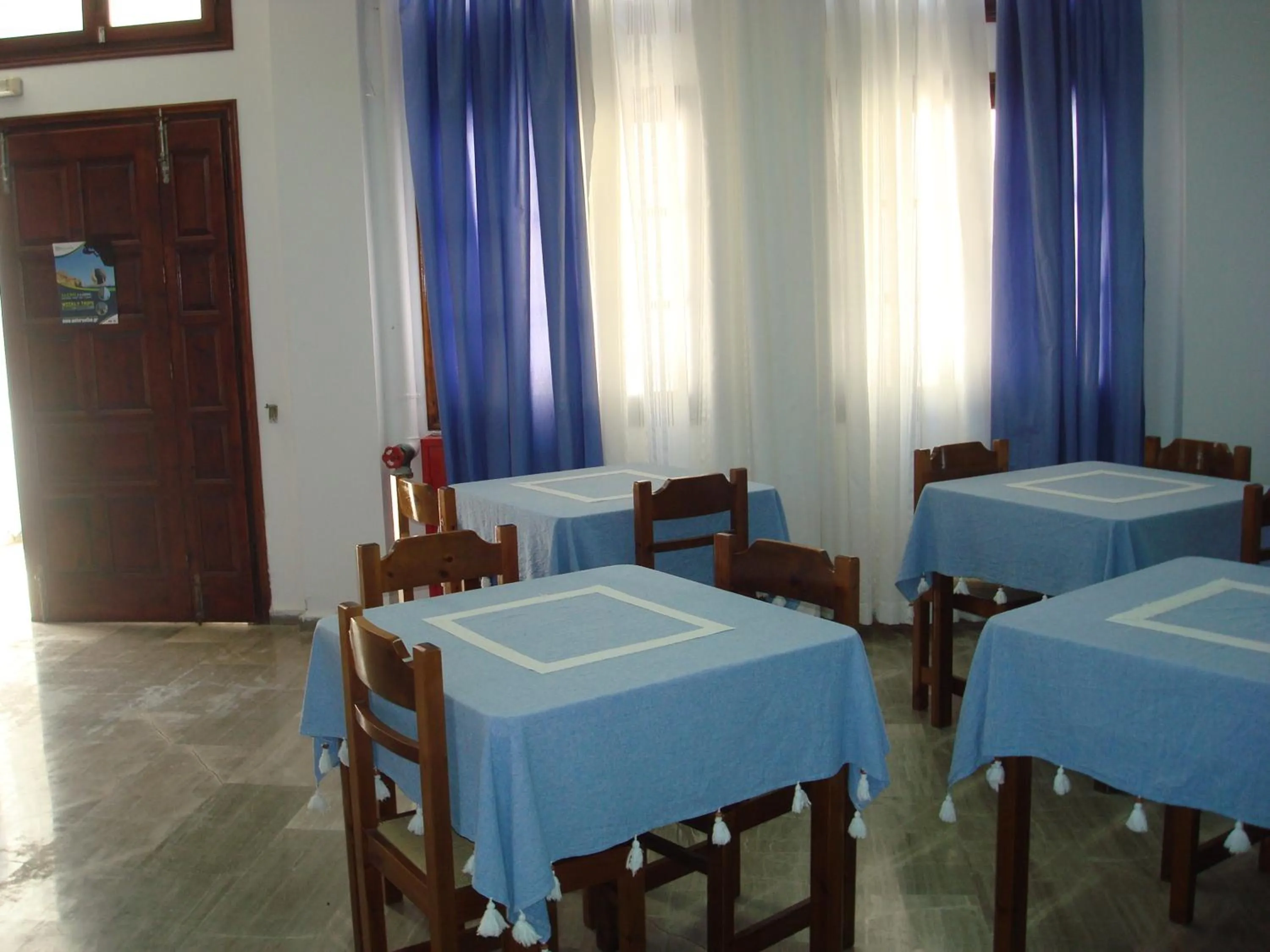 Restaurant/places to eat in Pegasus