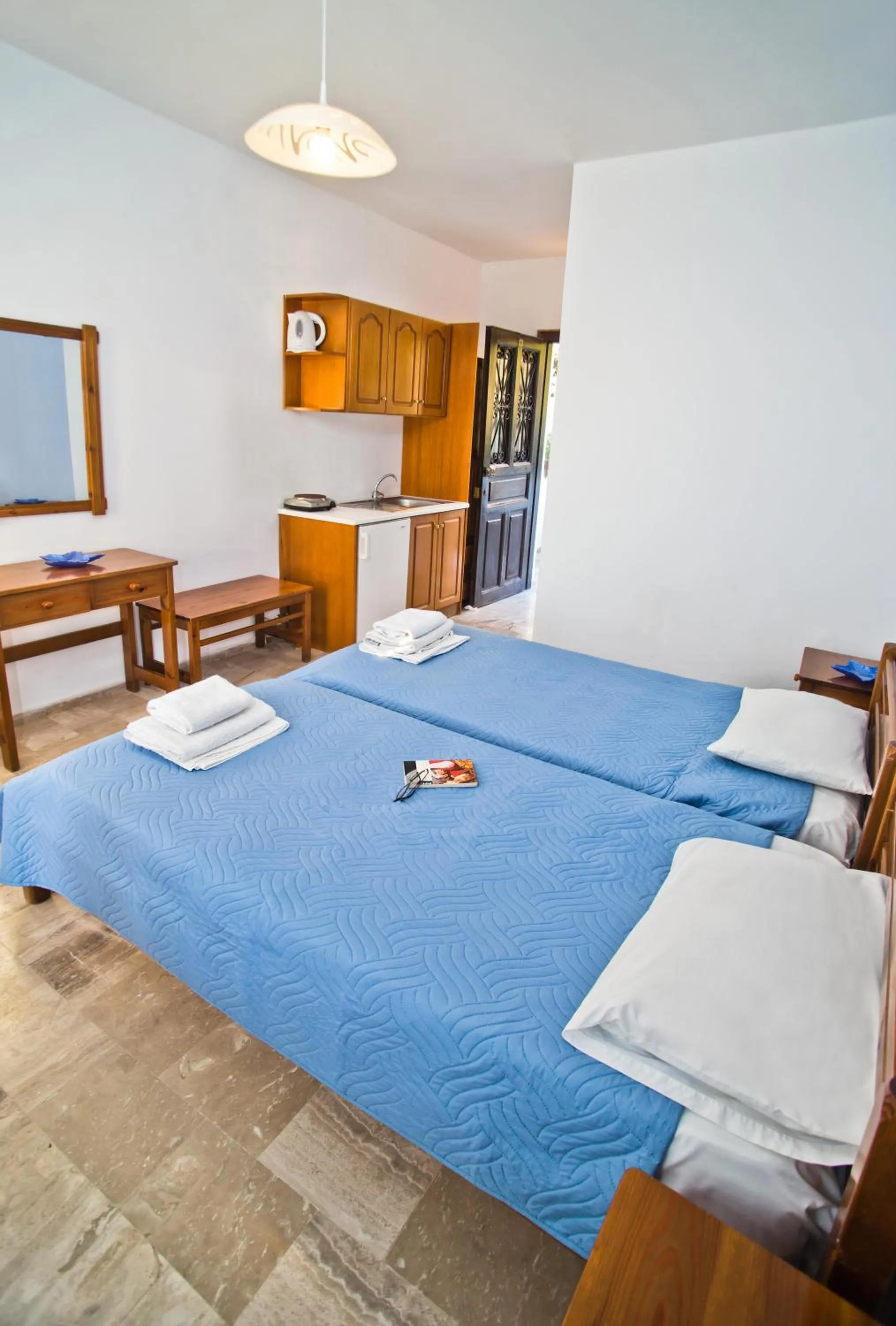 Bedroom, Bed in Pegasus