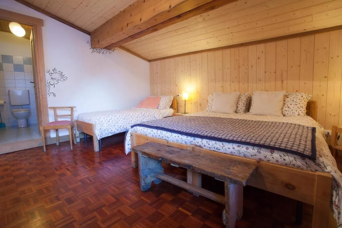 Photo of the whole room, Bed in Hotel Funivia