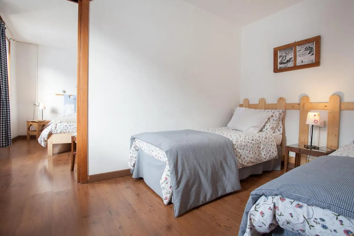 Photo of the whole room, Bed in Hotel Funivia