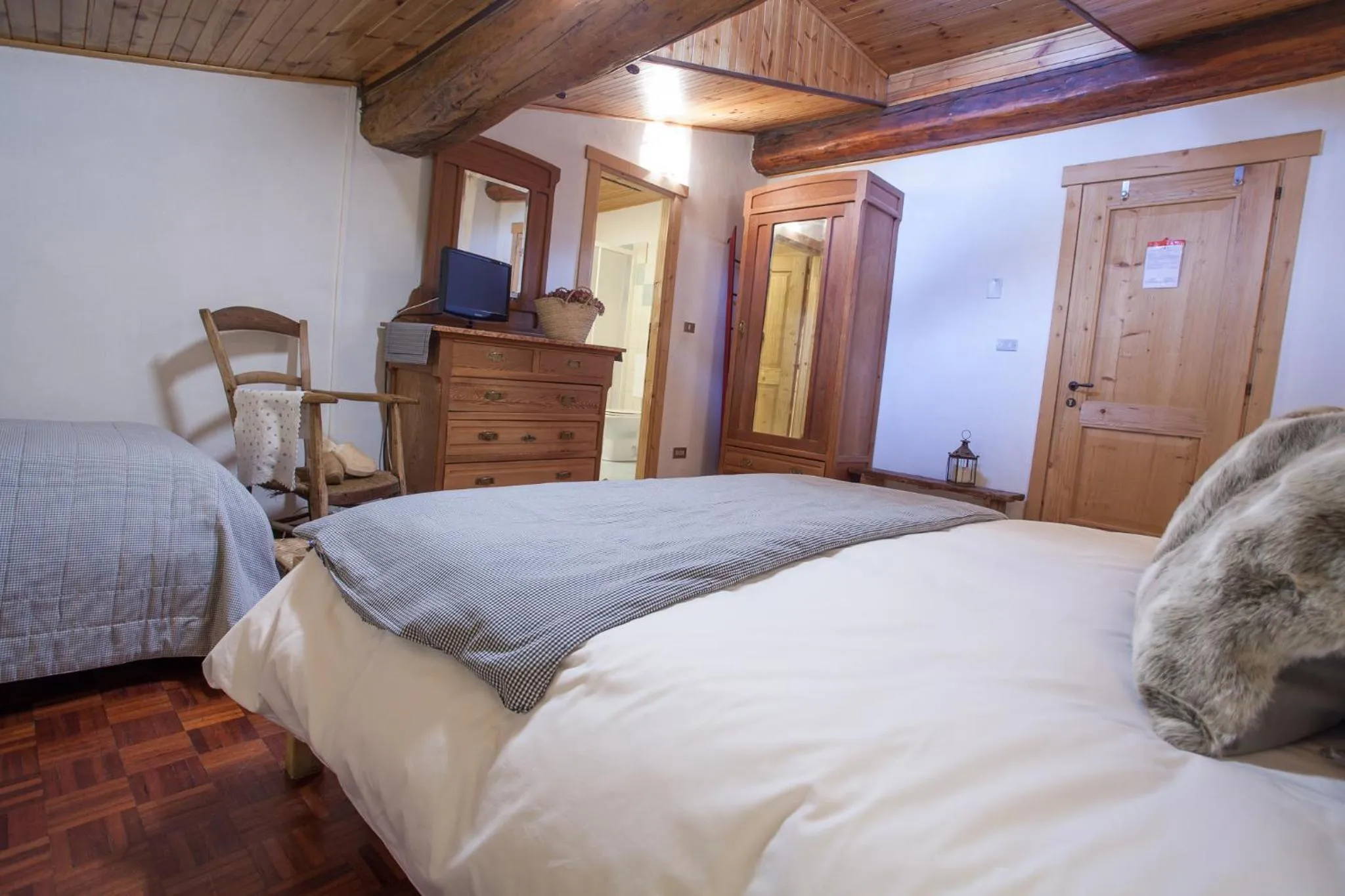 Photo of the whole room, Bed in Hotel Funivia