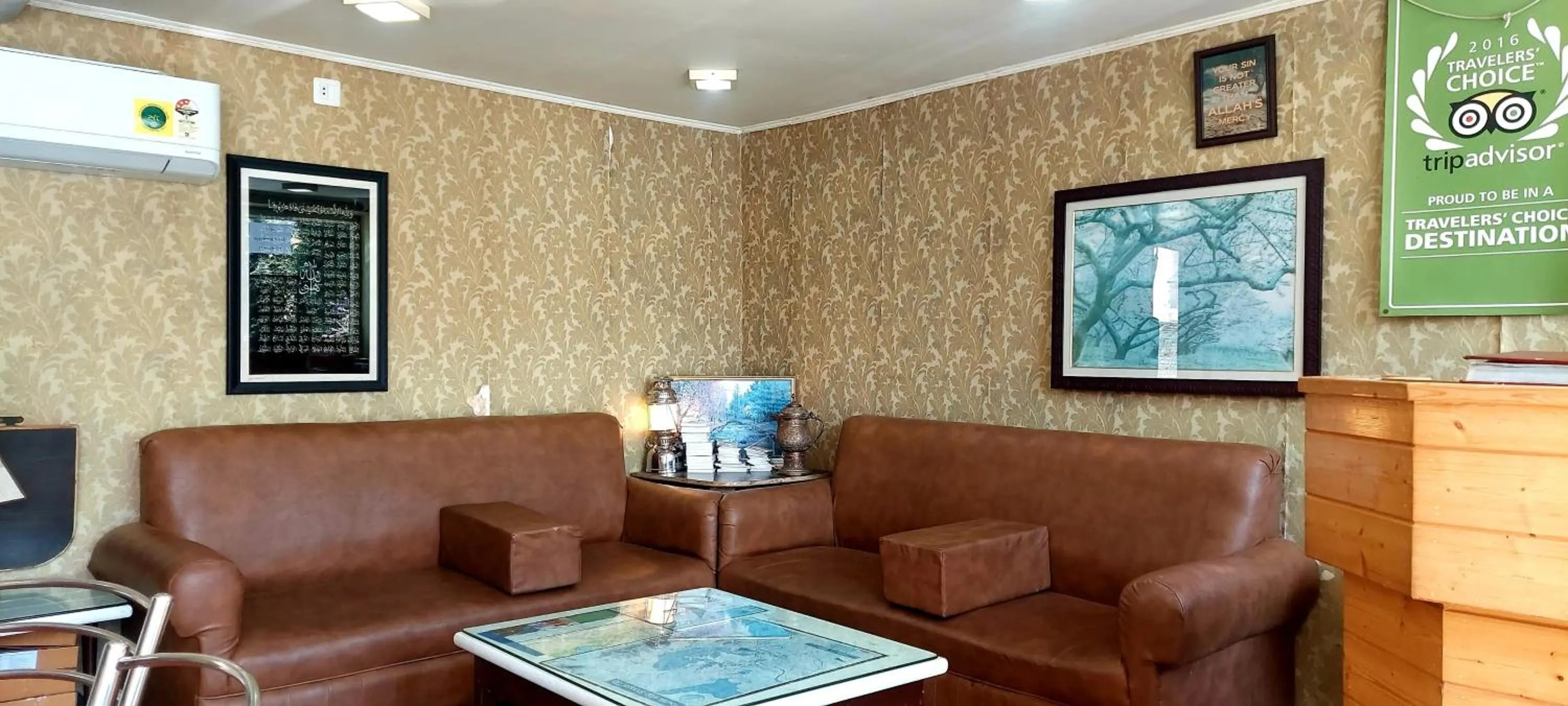 Seating area in Ikraam Inn Bed & Breakfast