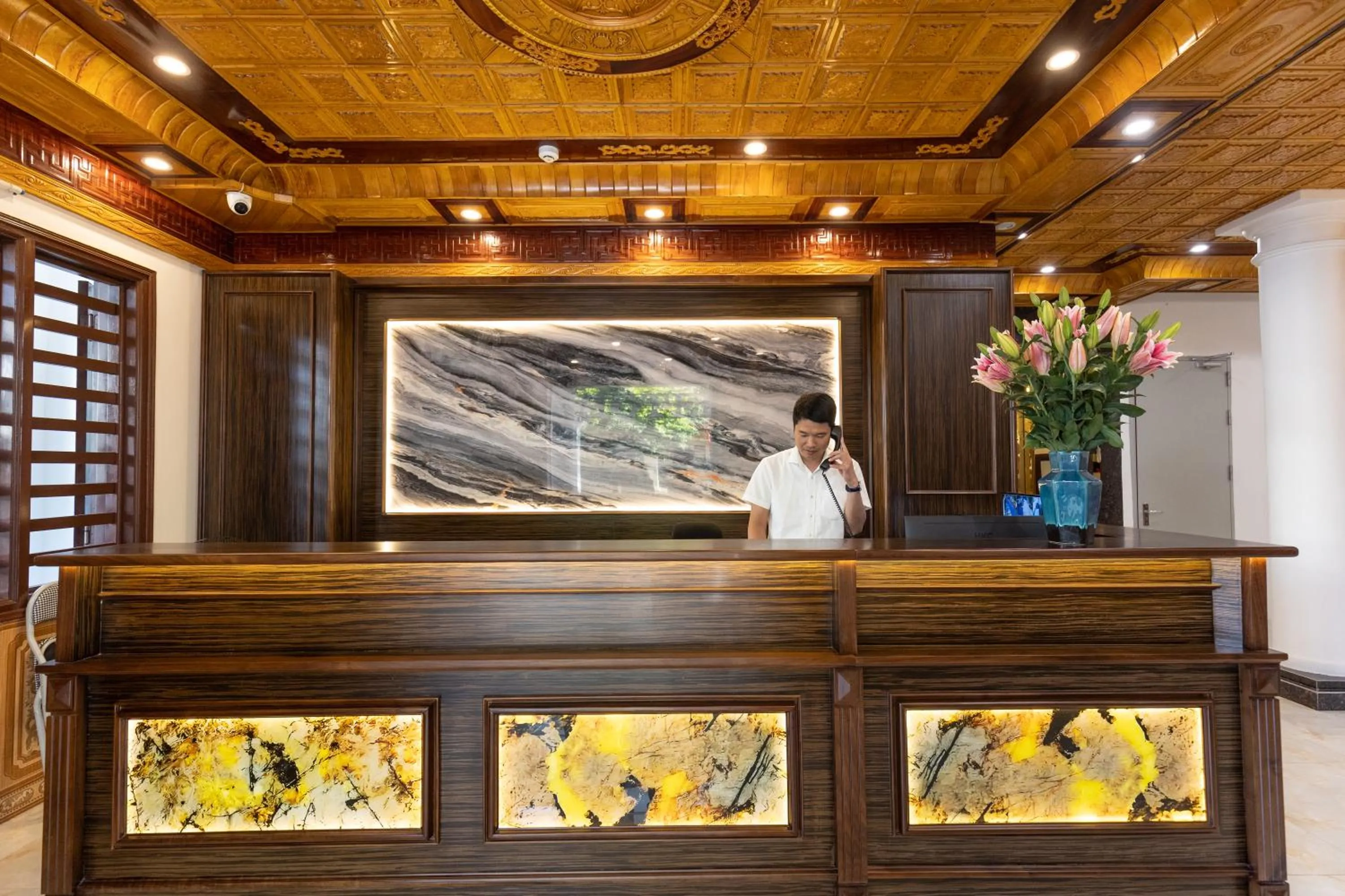 Lobby or reception in Royal Hotel Sài Đồng - Long Biên