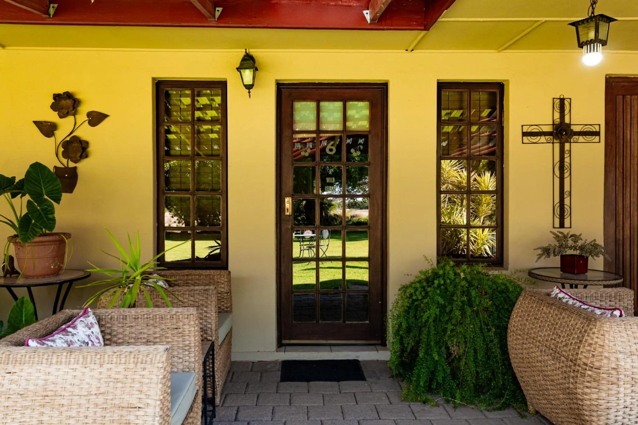 Patio in A Cherry Lane Self Catering and B&B