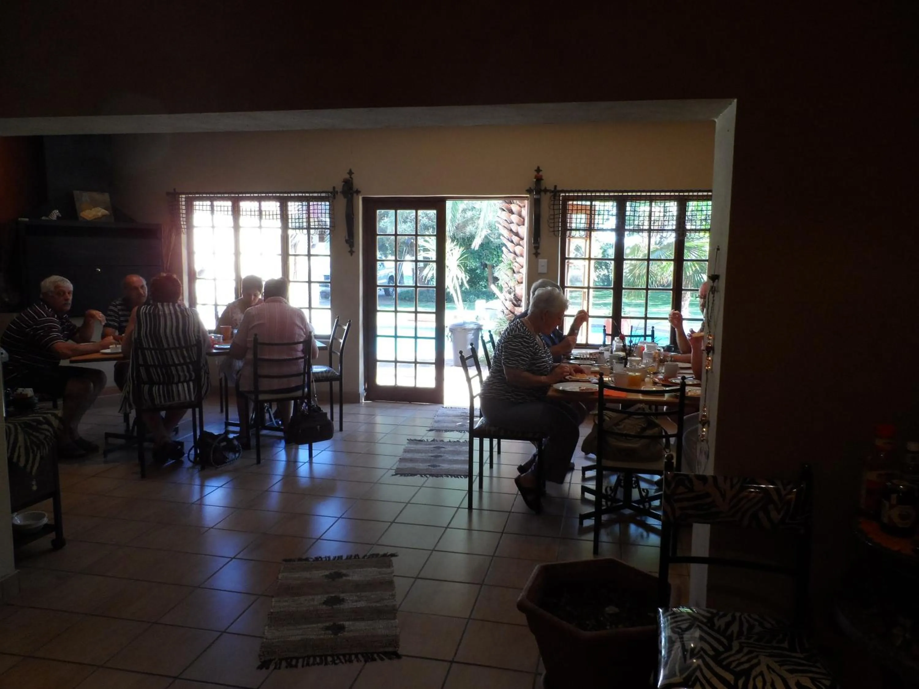 Restaurant/places to eat in A Cherry Lane Self Catering and B&B