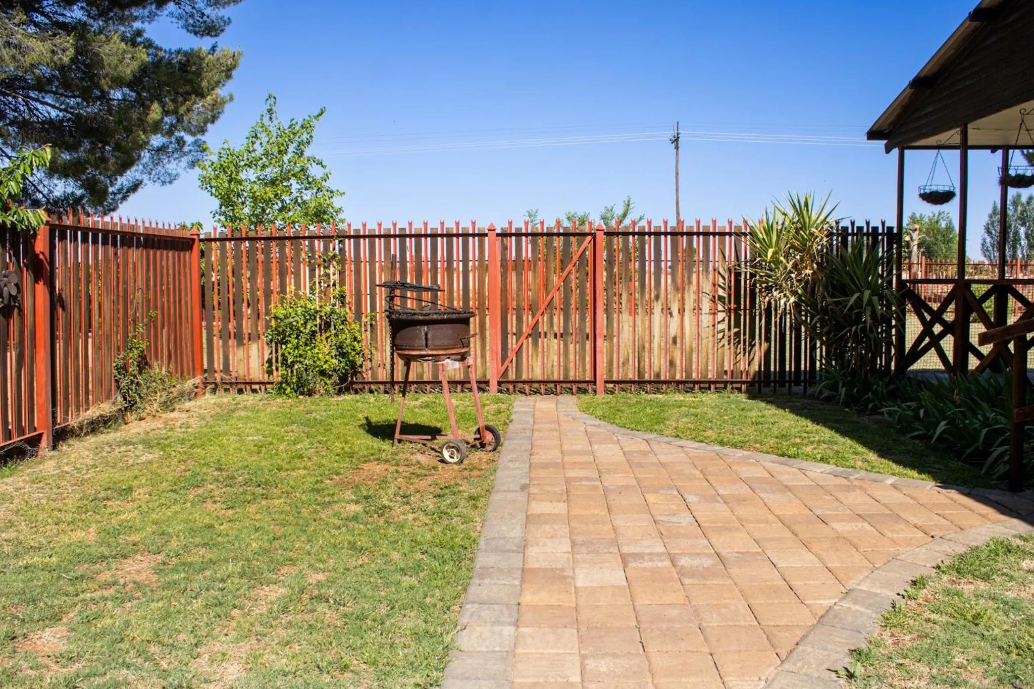 Garden in A Cherry Lane Self Catering and B&B