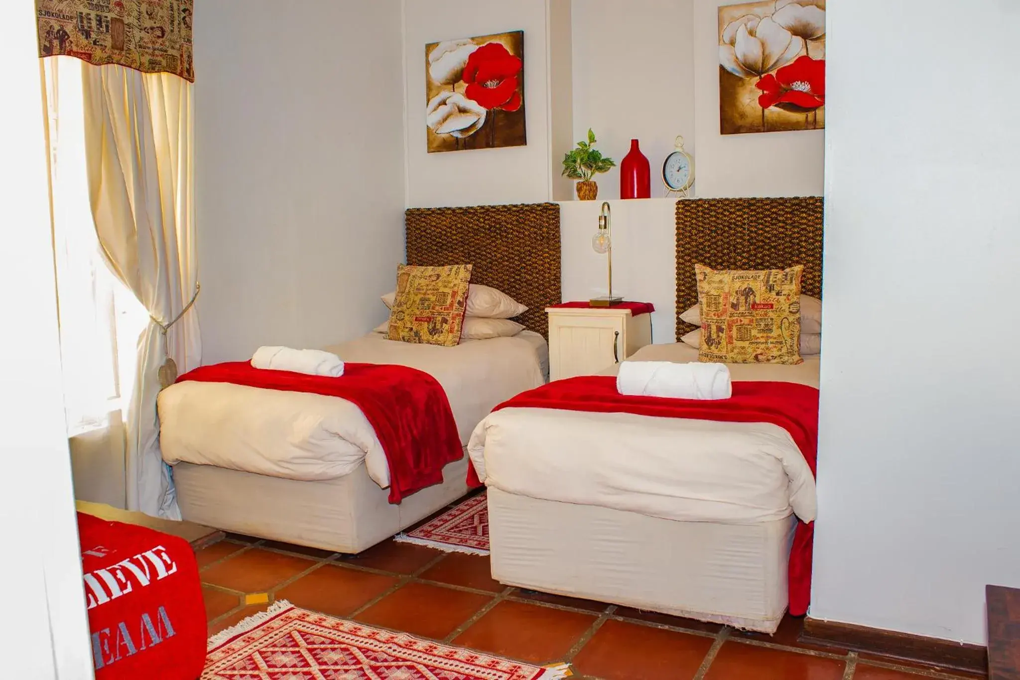 Apartment with Garden View - single occupancy in A Cherry Lane Self Catering and B&B Apartment with Garden View - single occupancy in A Cherry Lane Self Catering and B&B