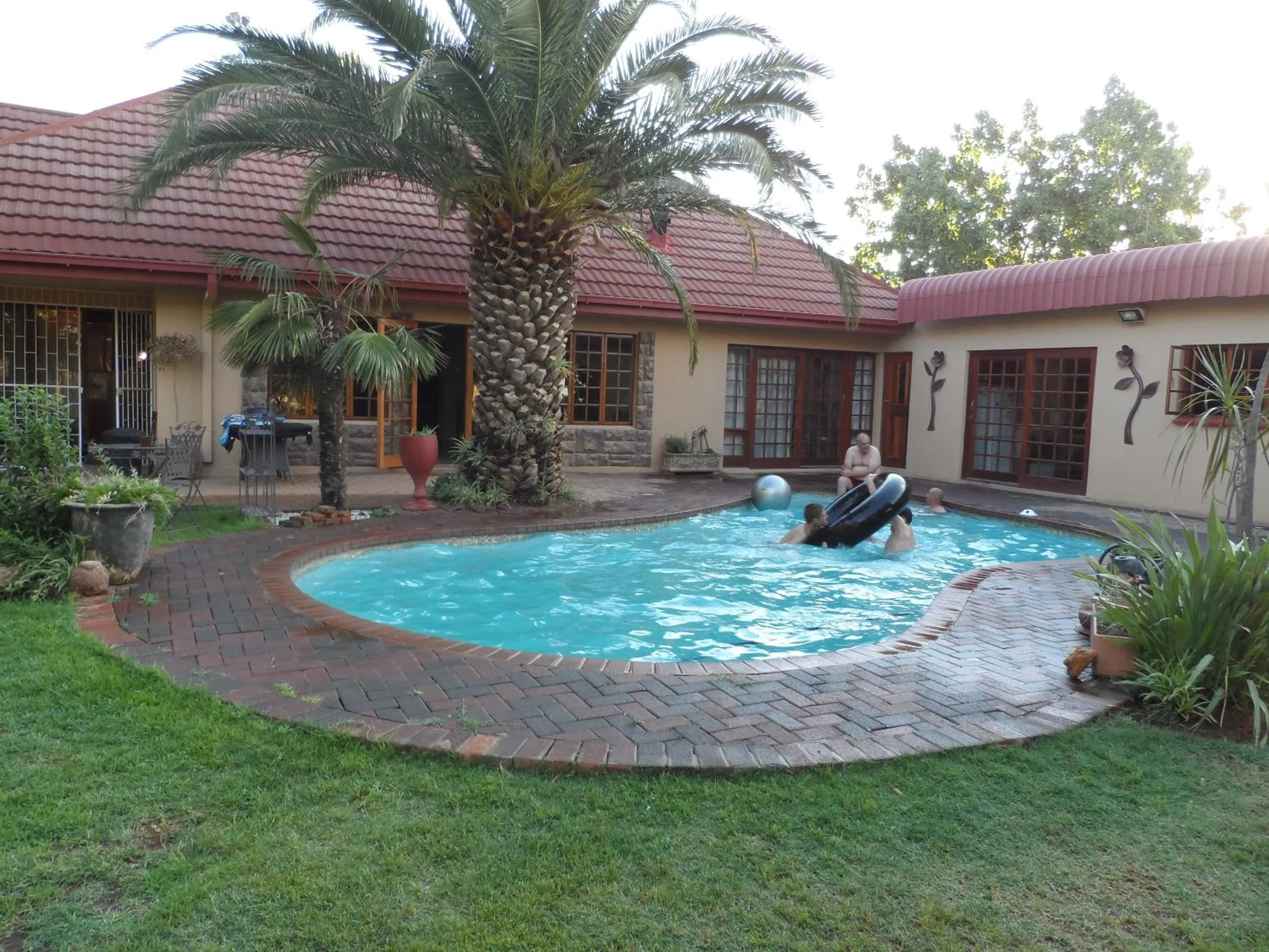 Property building in A Cherry Lane Self Catering and B&B