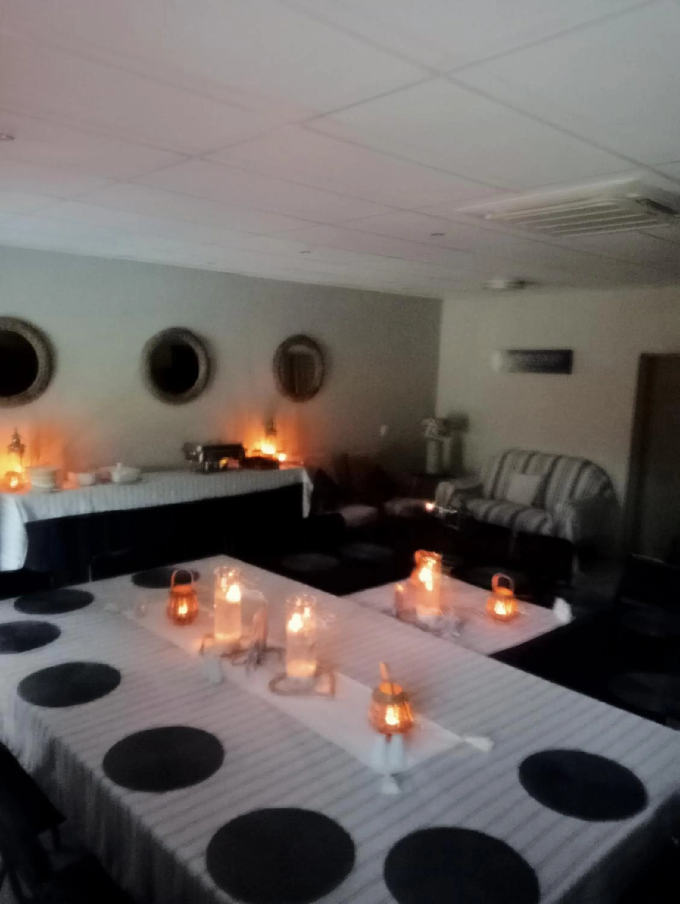 Restaurant/places to eat, Bed in A Cherry Lane Self Catering and B&B