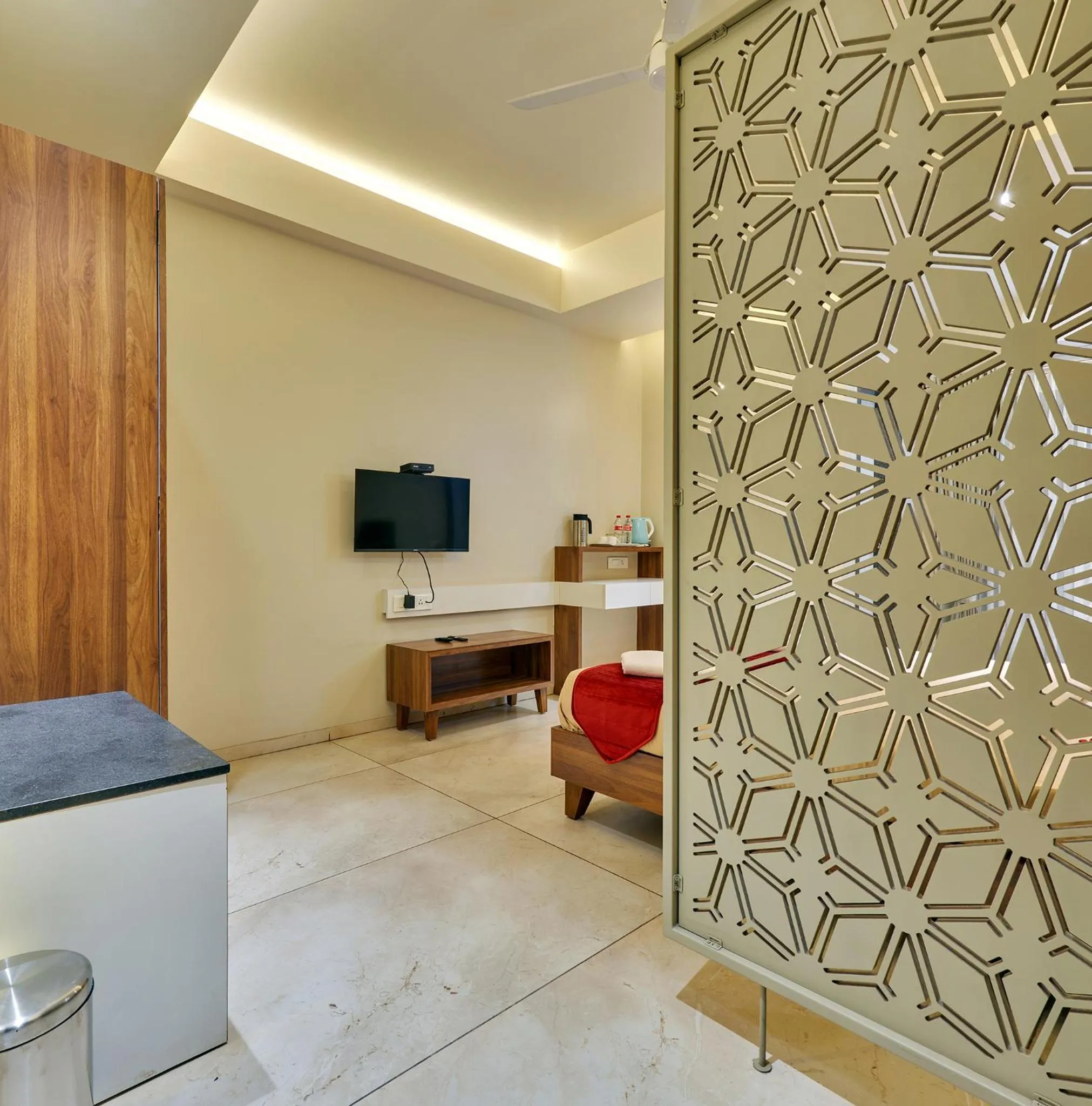 Photo of the whole room in Hotel Swamini Kolhapur