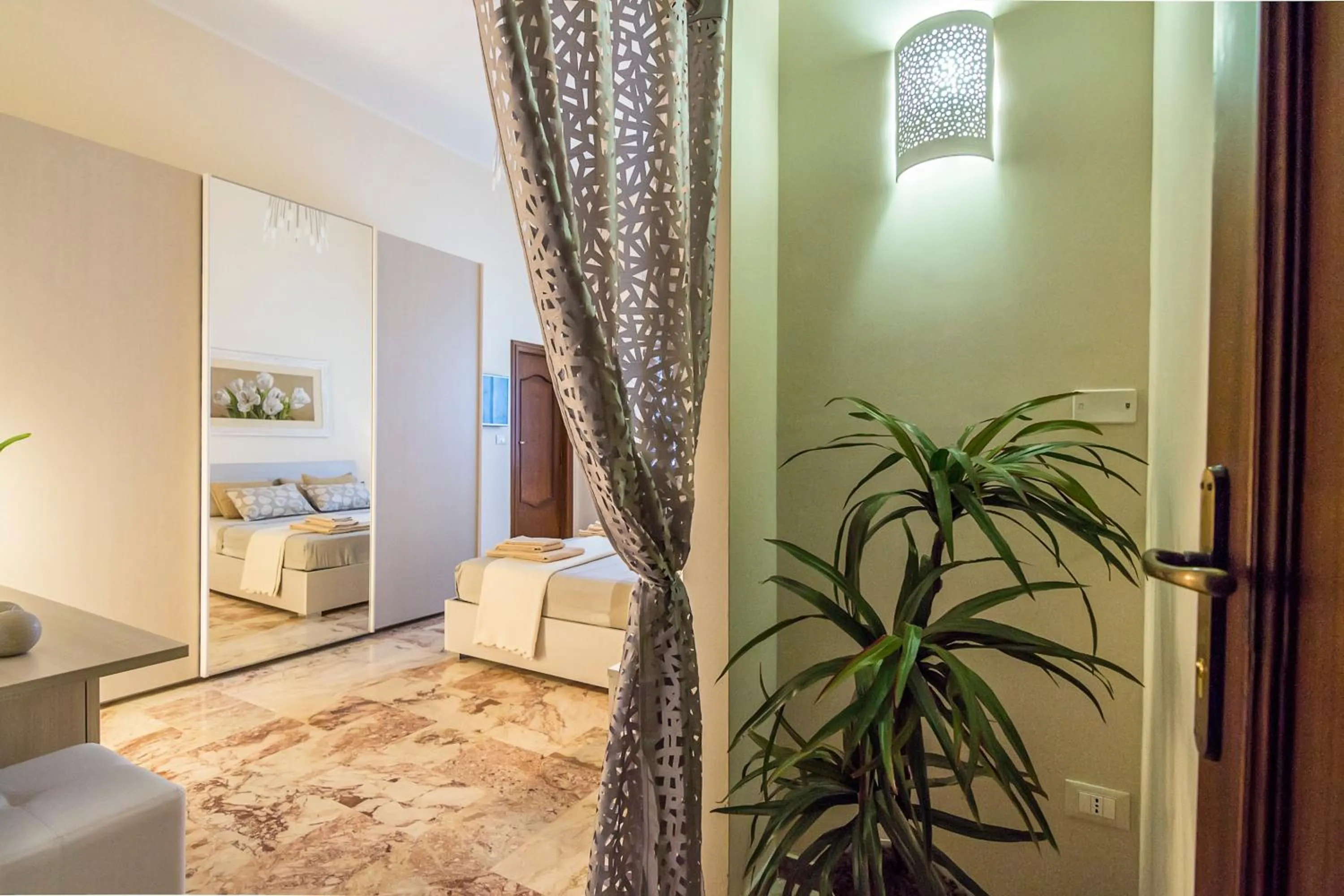 Photo of the whole room in Villa Lazzari B&B Tra i due Mari