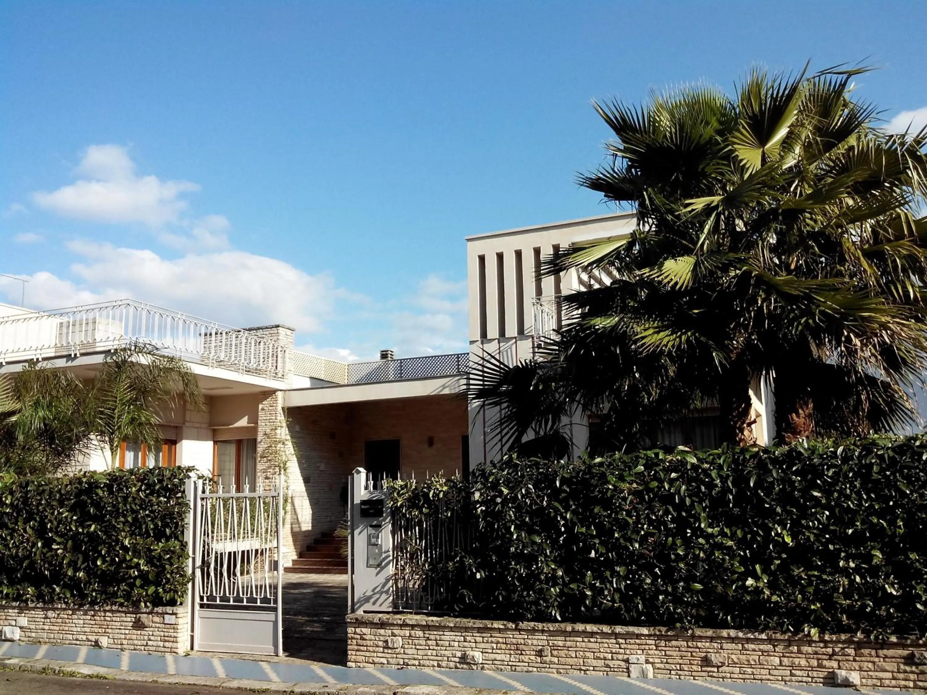 Property building in Villa Lazzari B&B Tra i due Mari