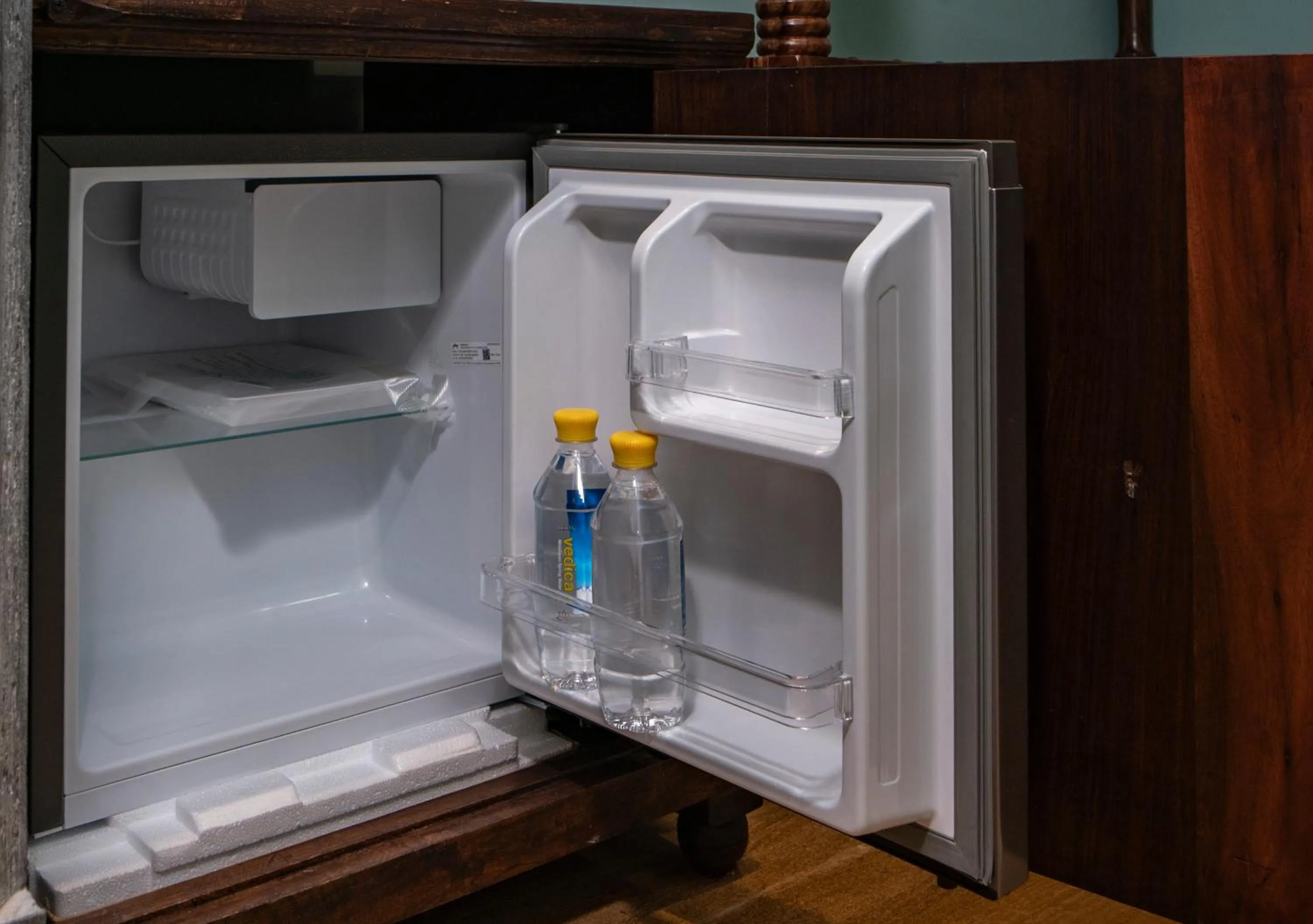 oven in Khamma Ghani A Boutique Hotel