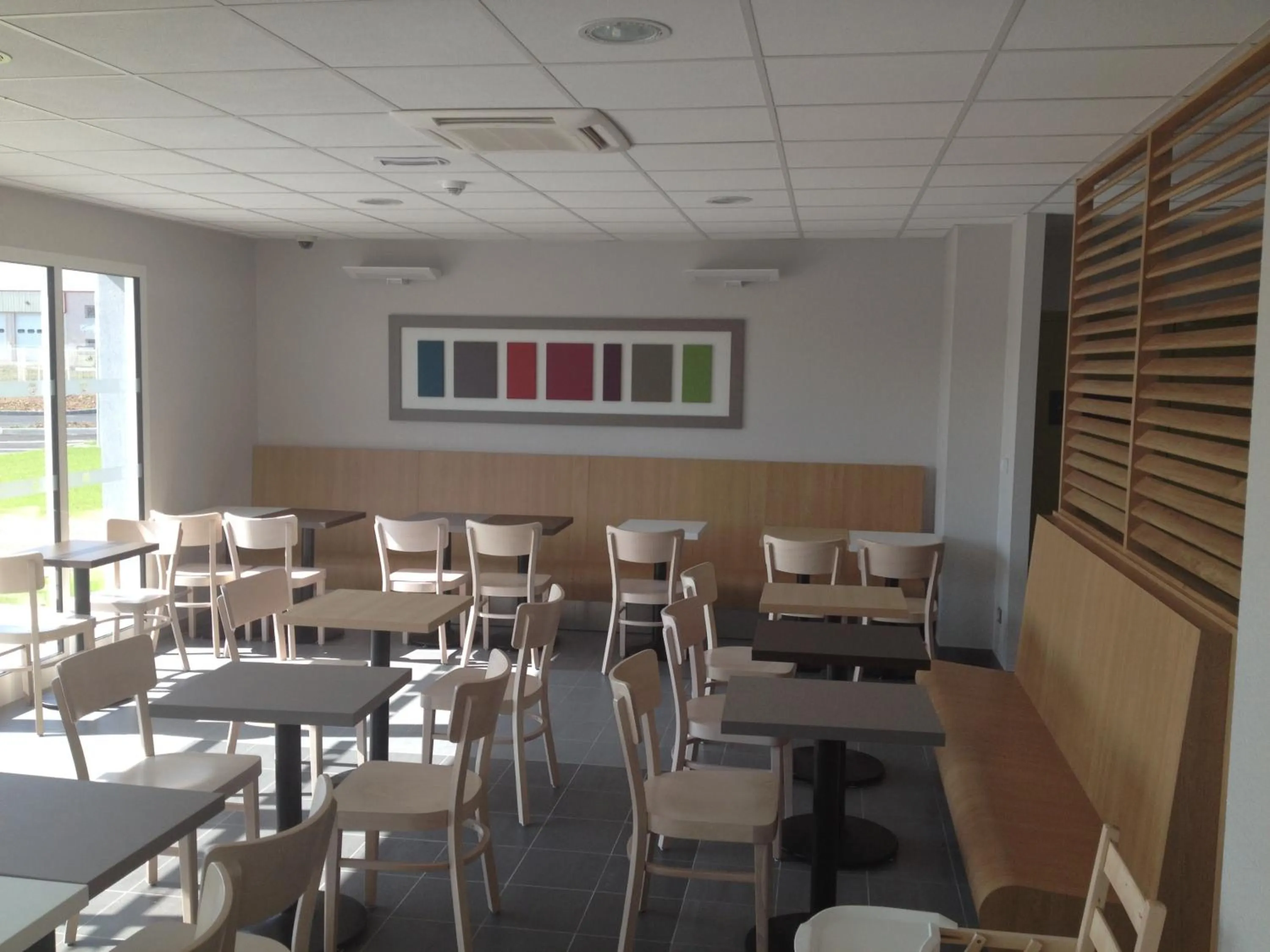 Restaurant/places to eat in B&B HOTEL Lyon Eurexpo Chassieu