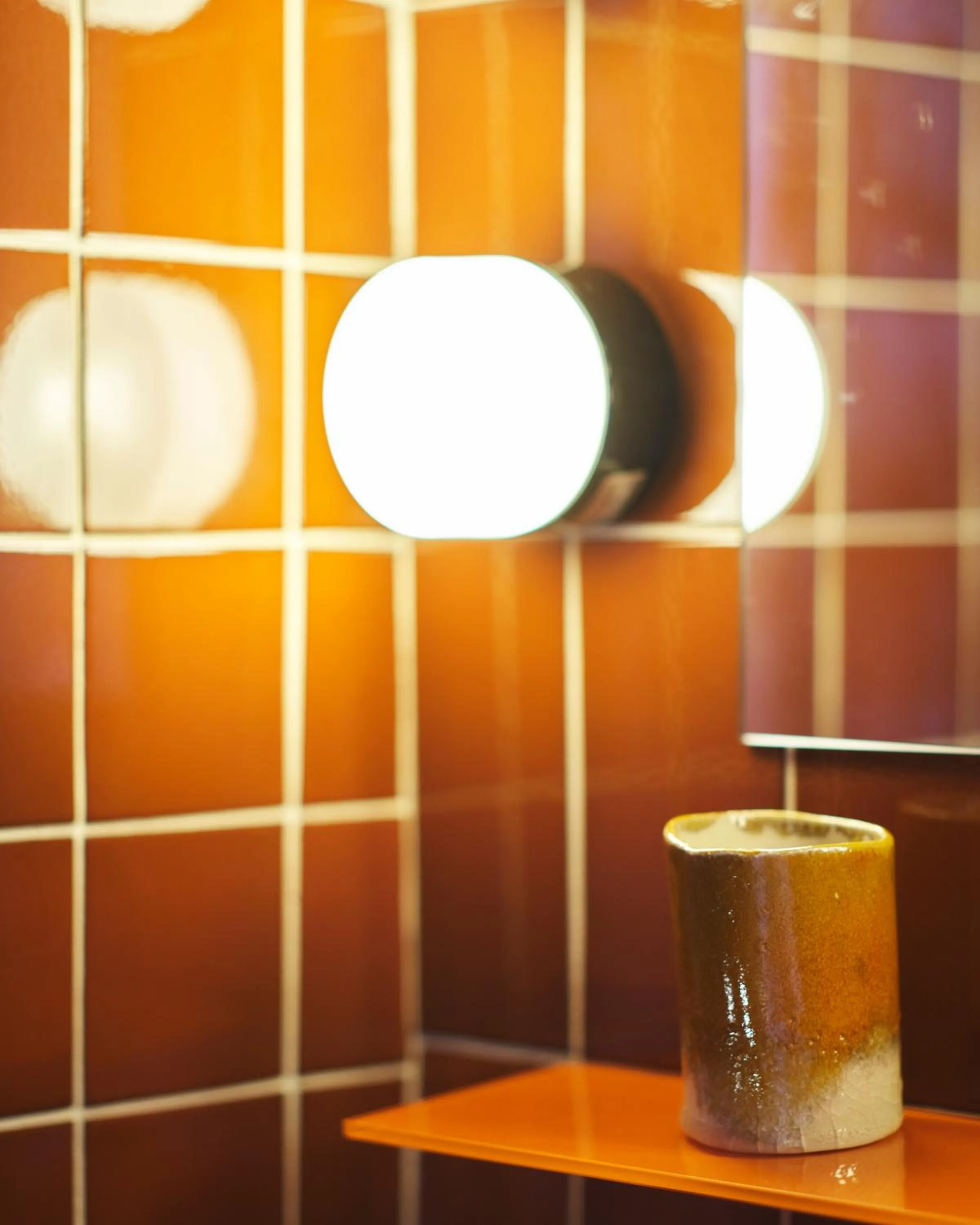 Bathroom in Hôtel Présent - Entrée autonome, réception en ligne - Encore Mieux