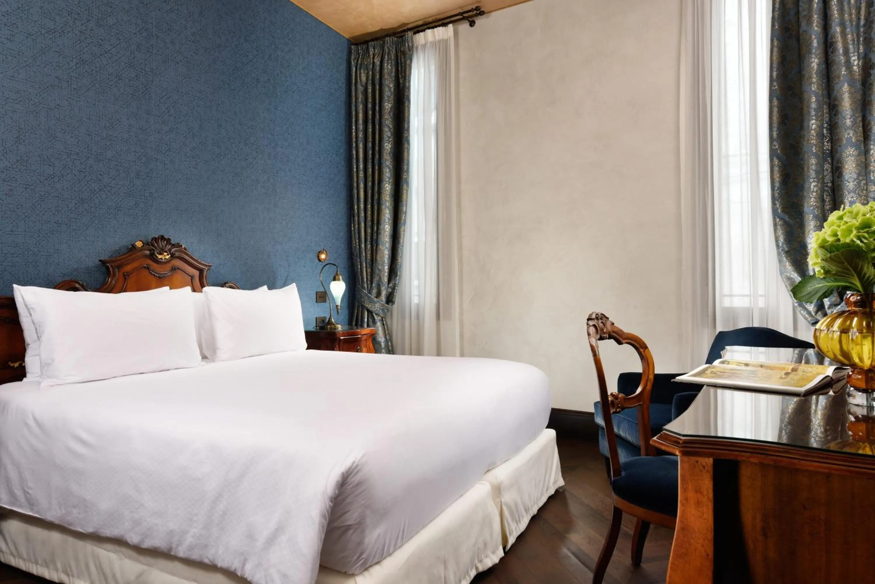 Duplex Apartment in Empress Theodora Apartments