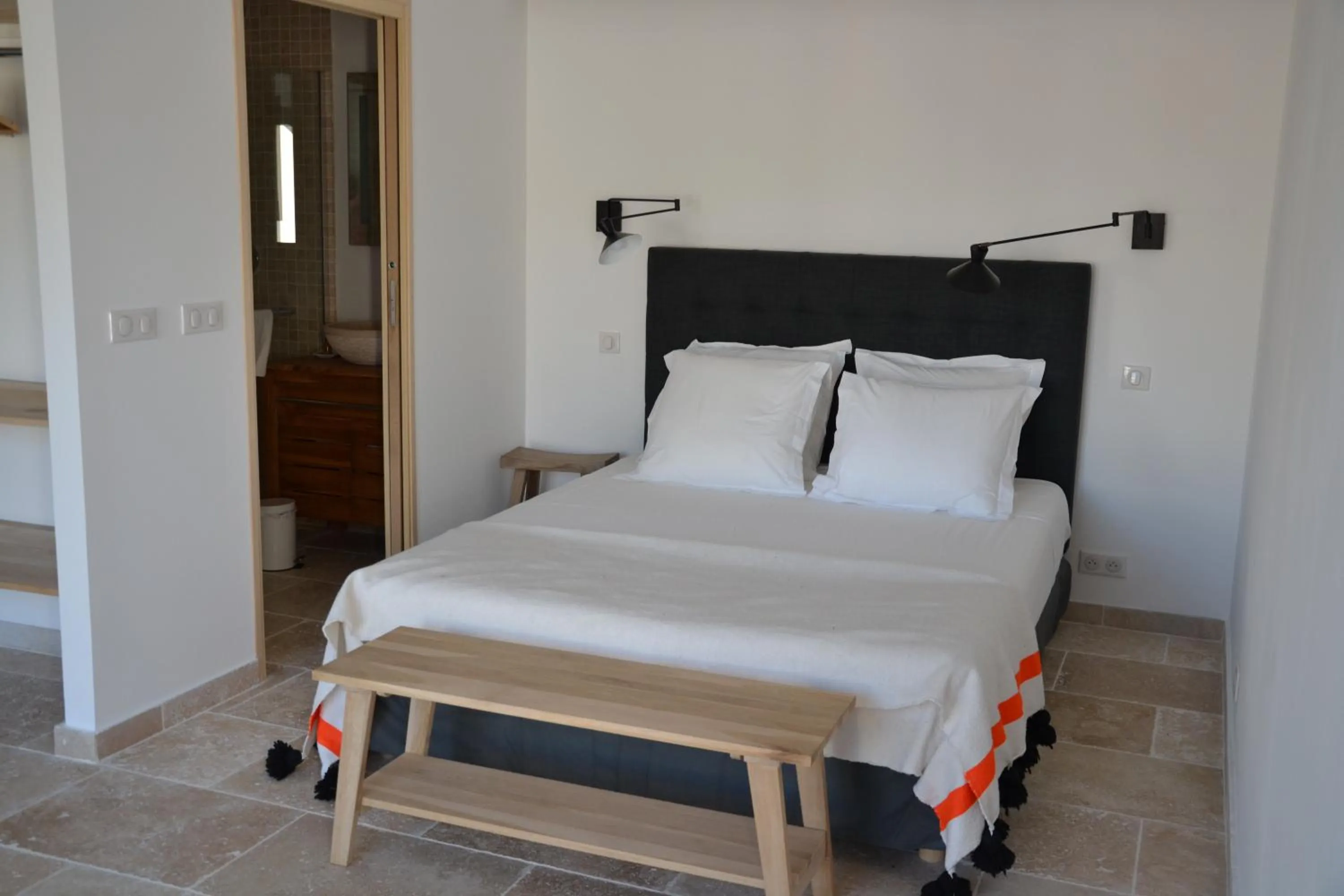 Bed in Villa Le Sud