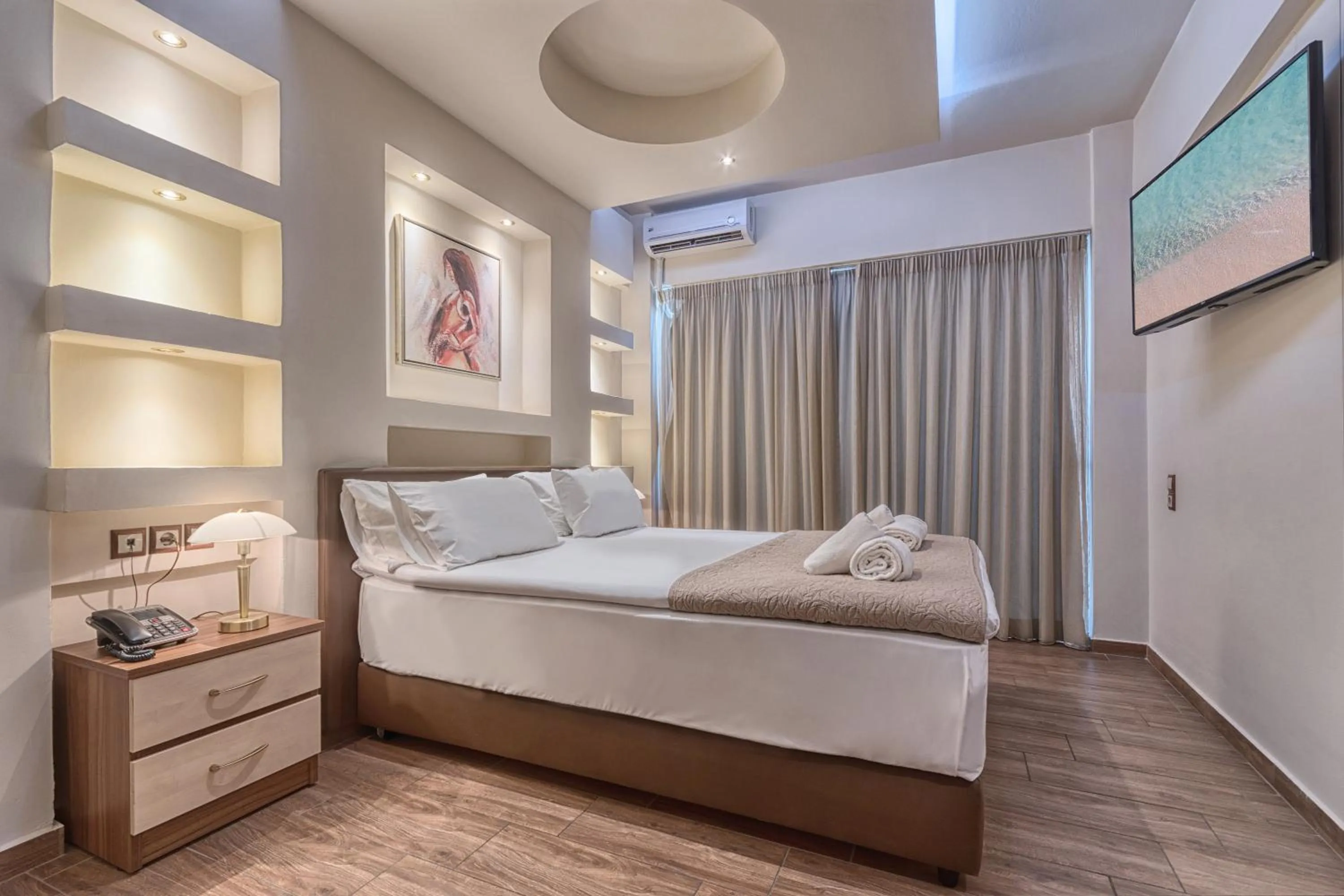 Photo of the whole room, Bed in Harma Boutique Hotel