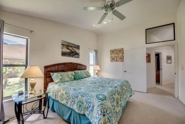 Bed in Villa McArita - 4 bedroom home w. heated pool on the water