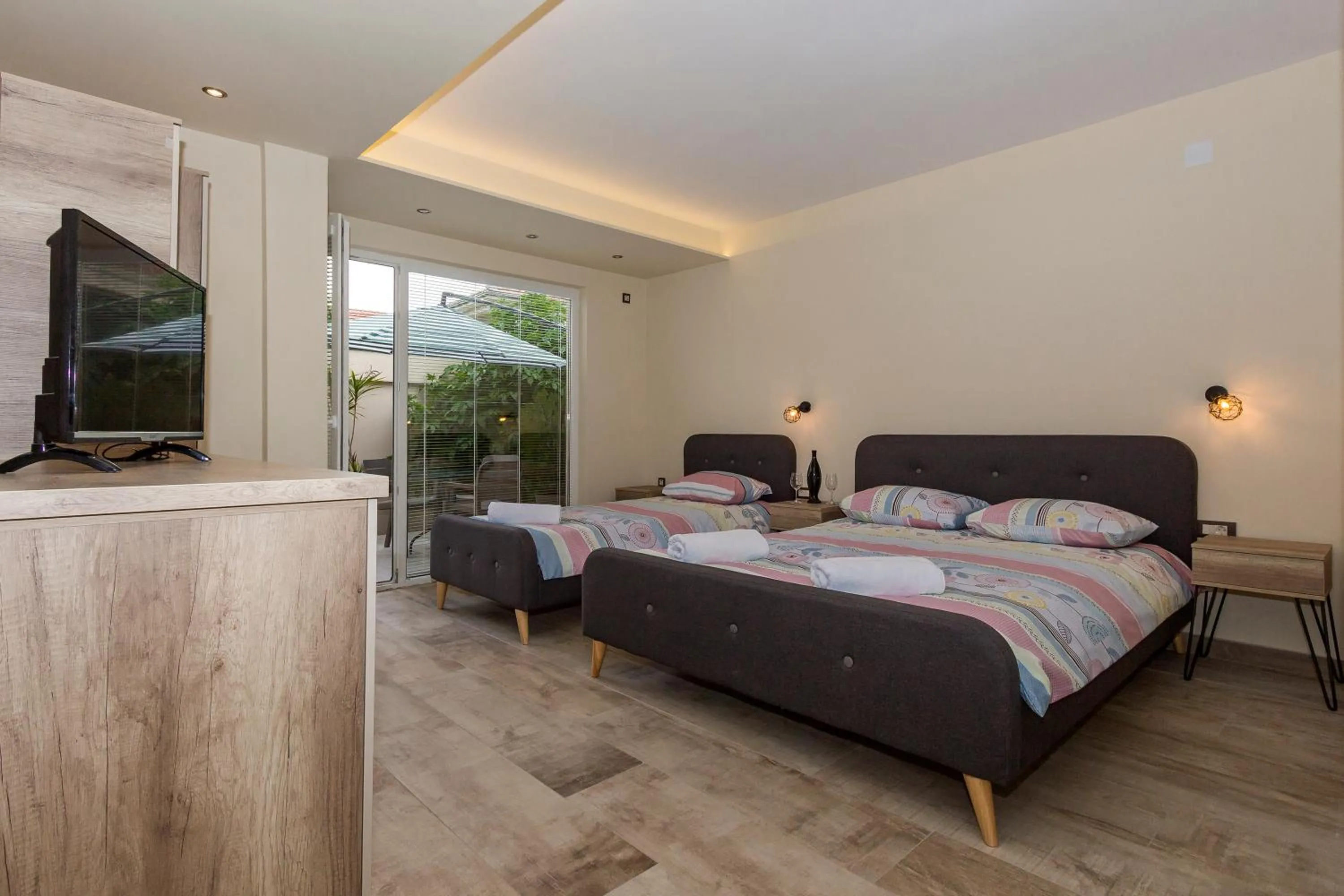 Photo of the whole room, Bed in Bitrak Guest House
