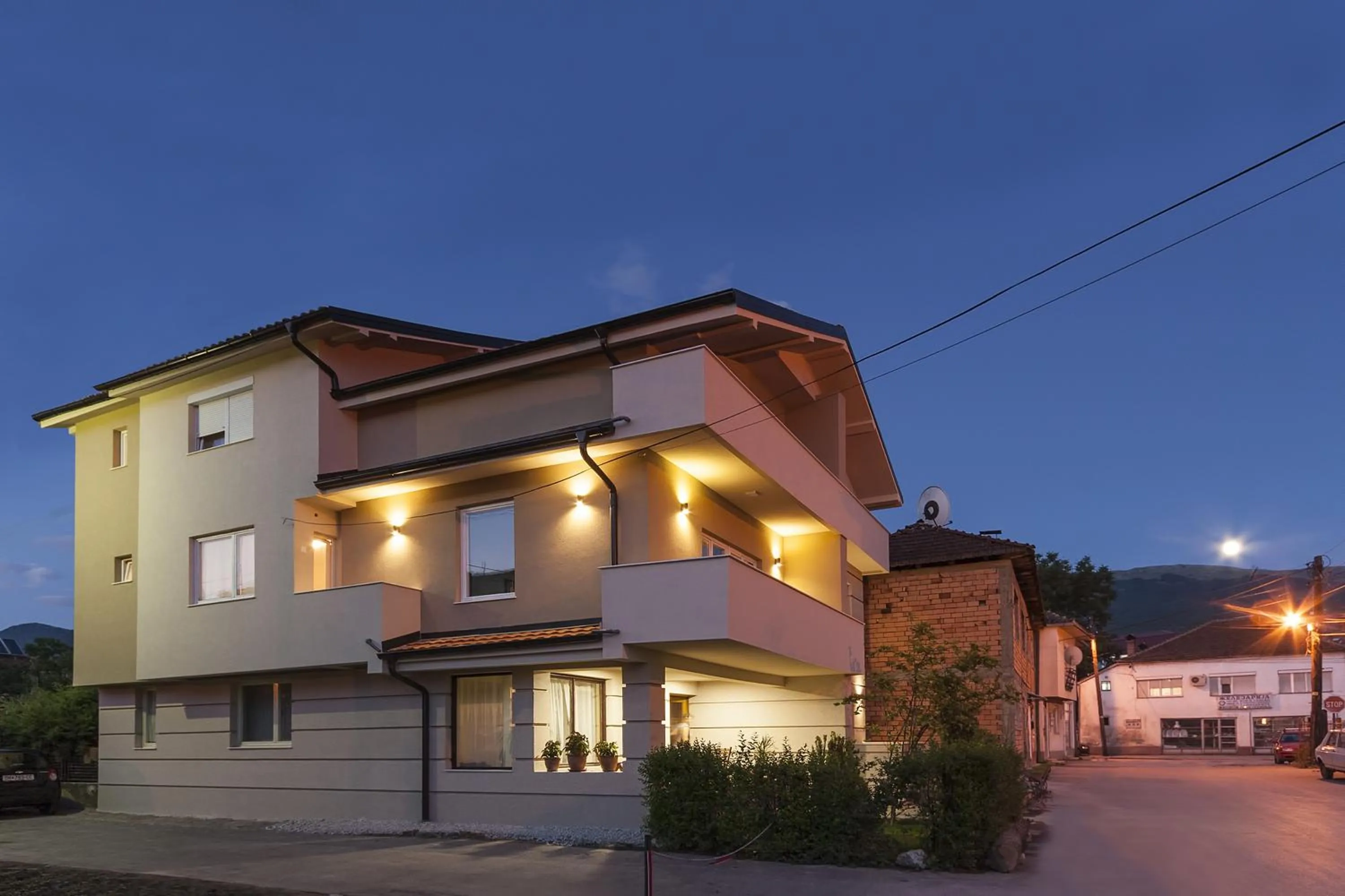 Facade/entrance in Bitrak Guest House