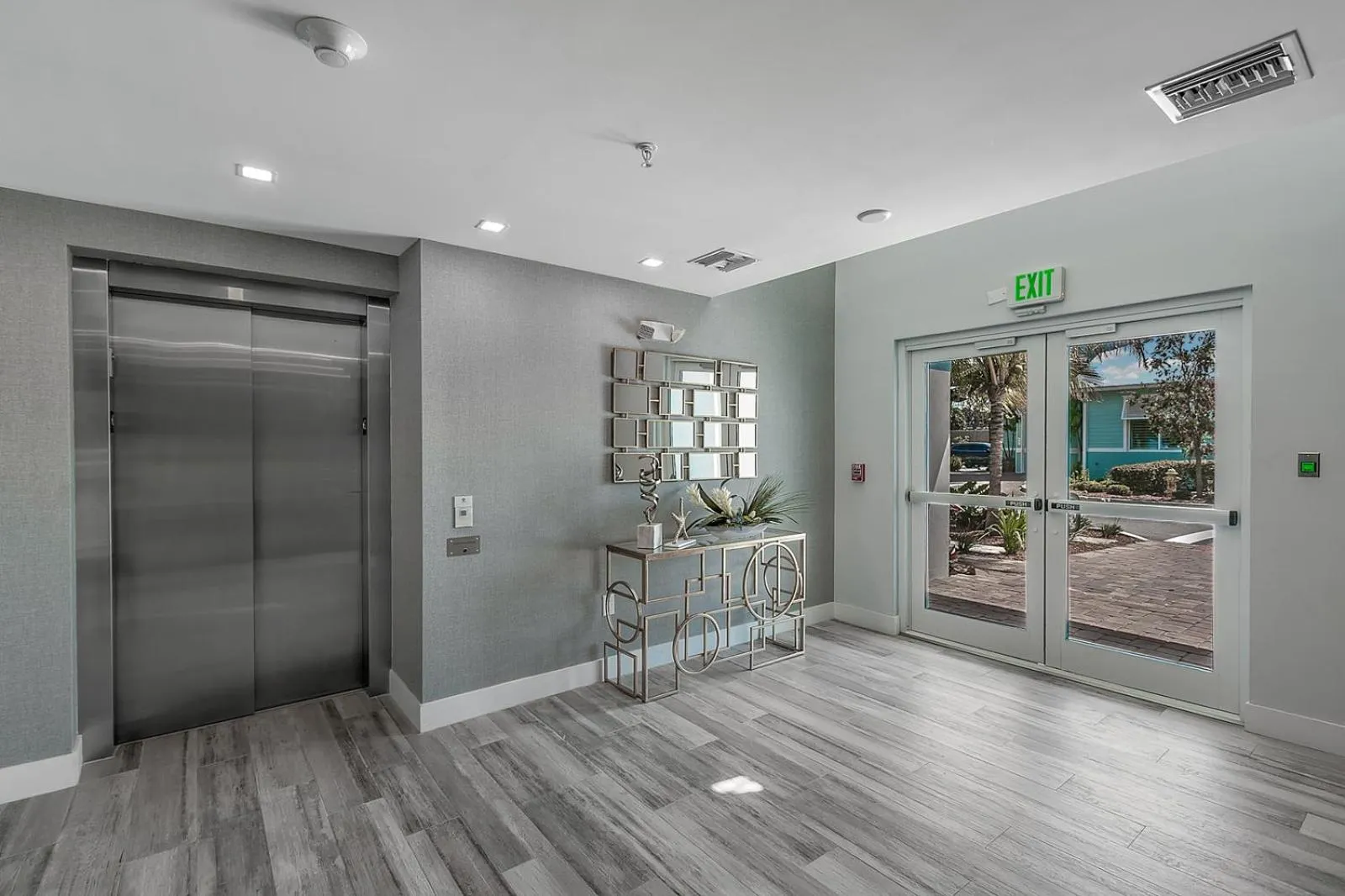 Dolphins Vacation Rental