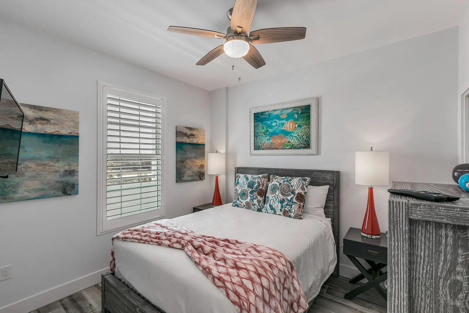 Bed in Dolphins Vacation Rental