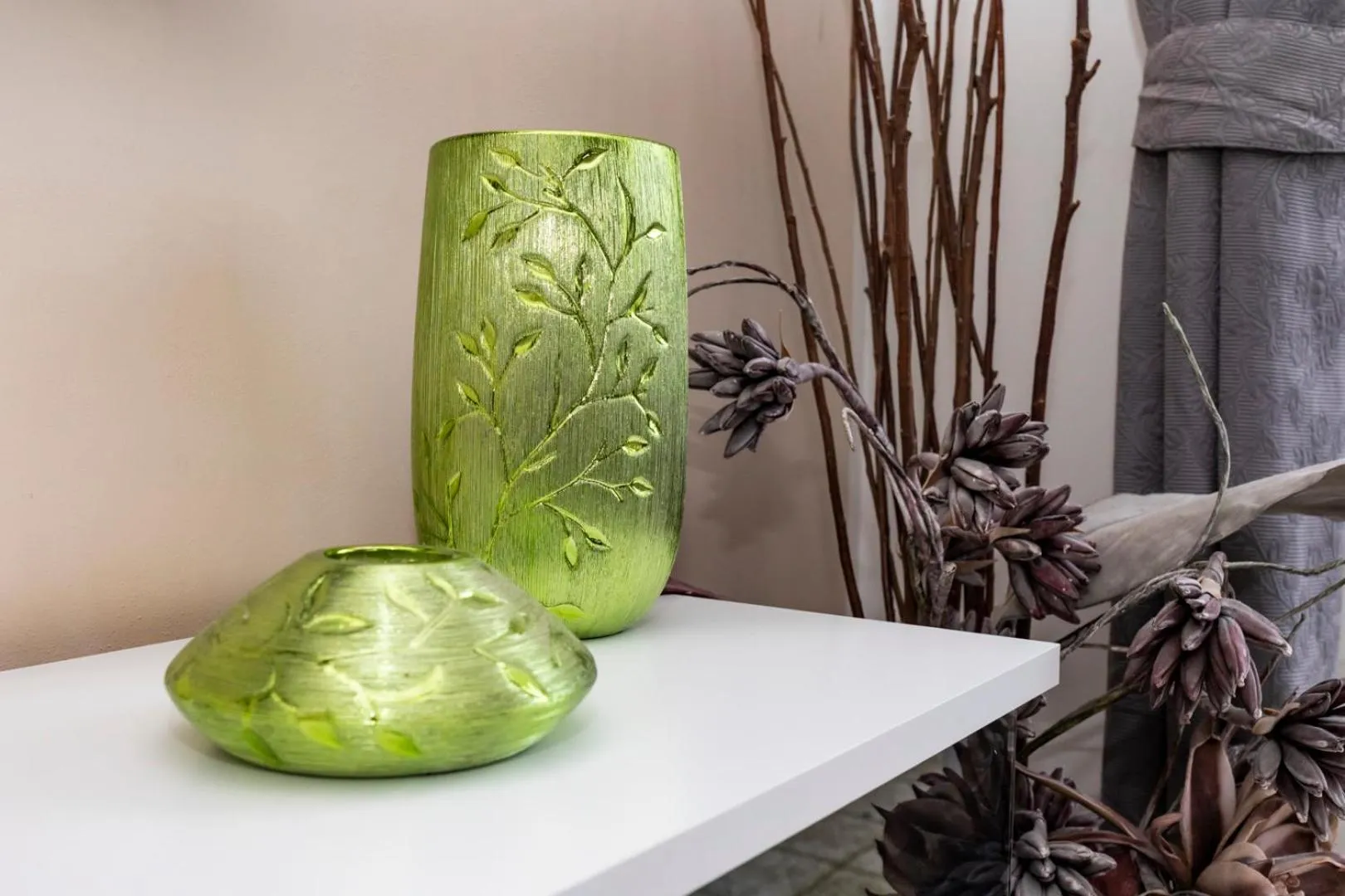 Decorative detail in Bastien Studio near Airport