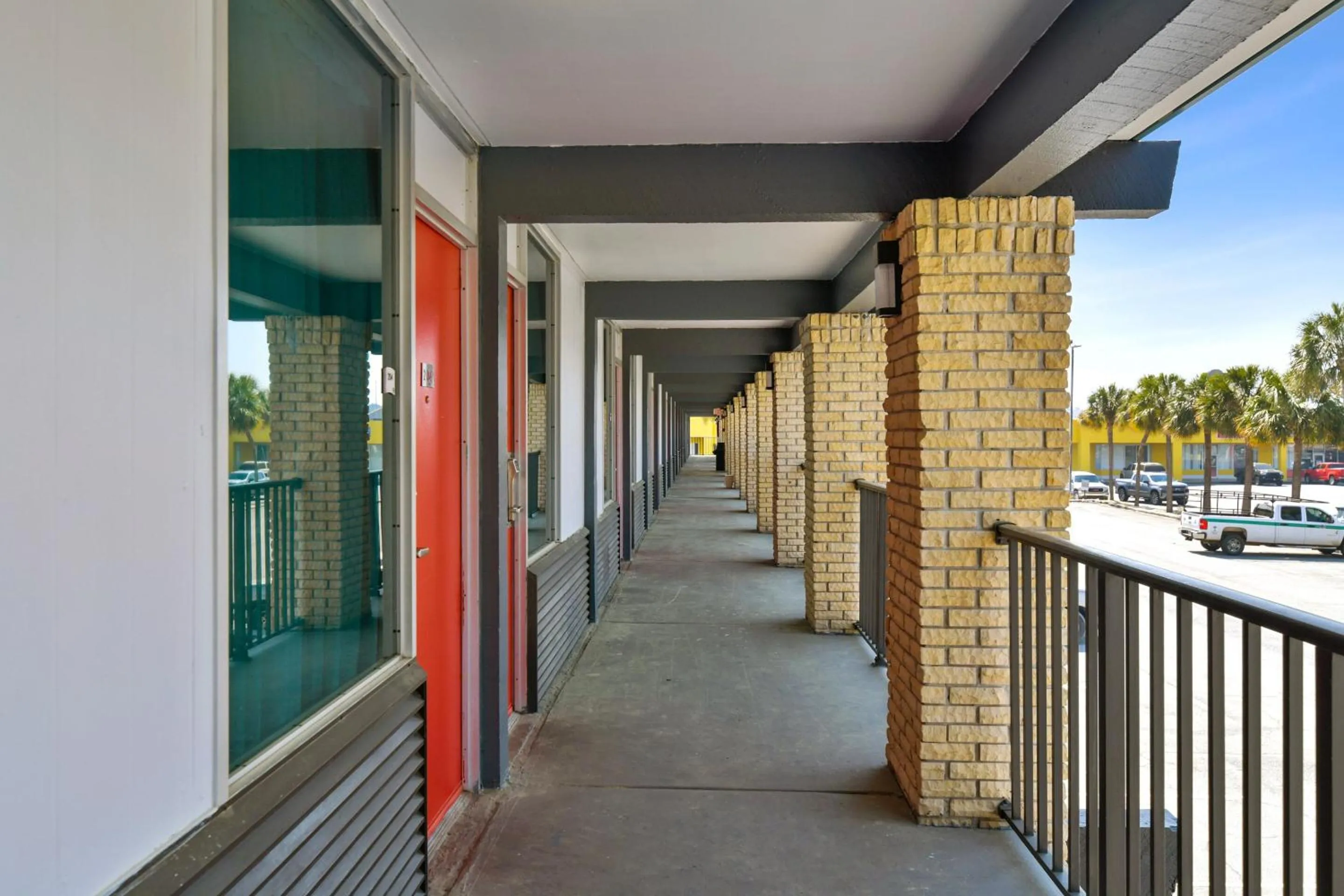 Lobby or reception in OYO Hotel Lake Park-Valdosta I-75, Exit 5
