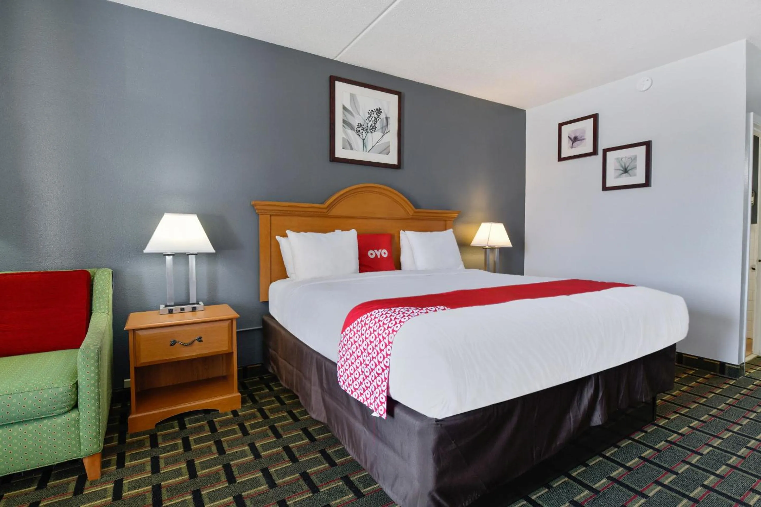 Bedroom, Bed in OYO Hotel Lake Park-Valdosta I-75, Exit 5