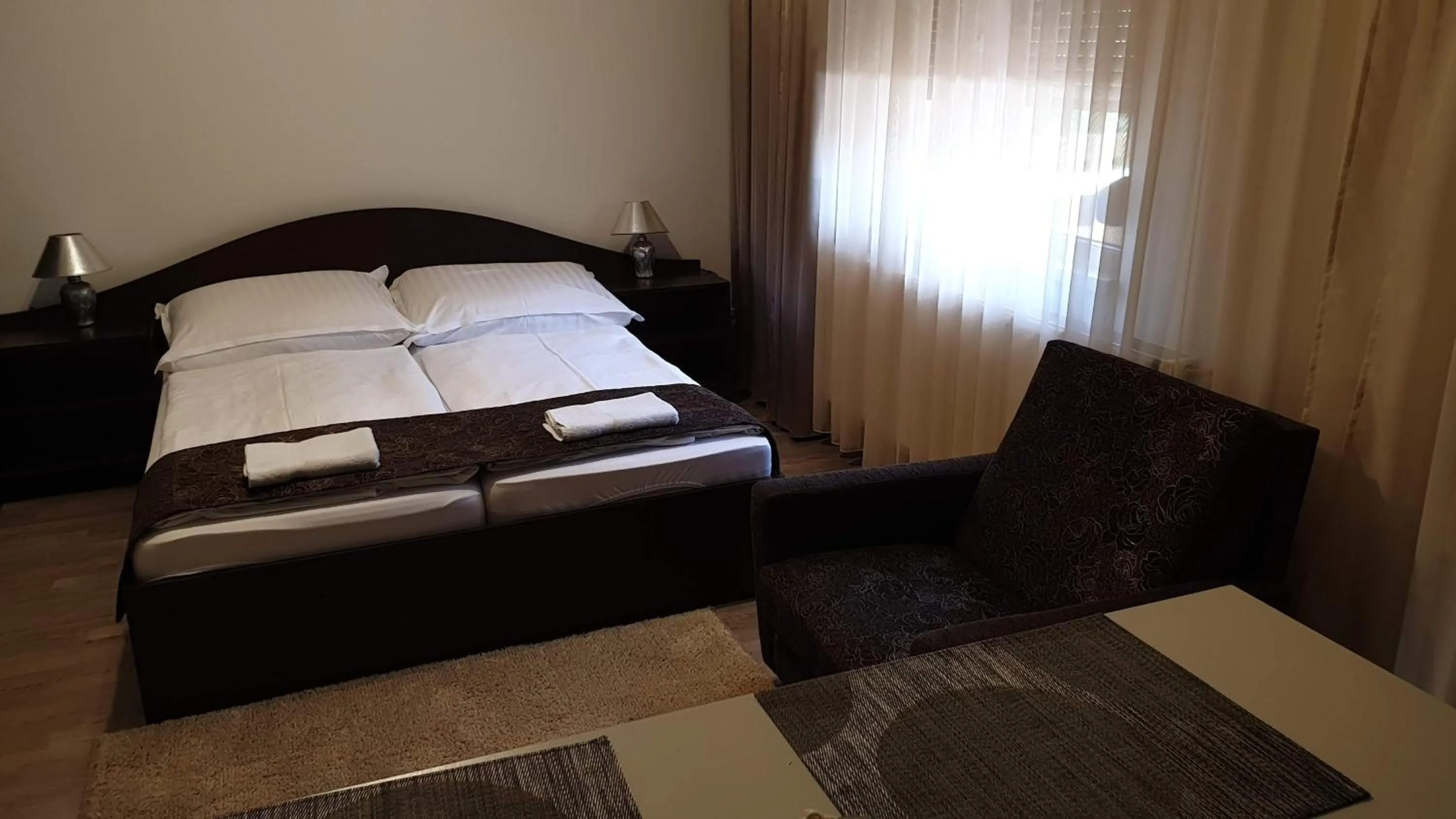 Keller Arany Apartmanok