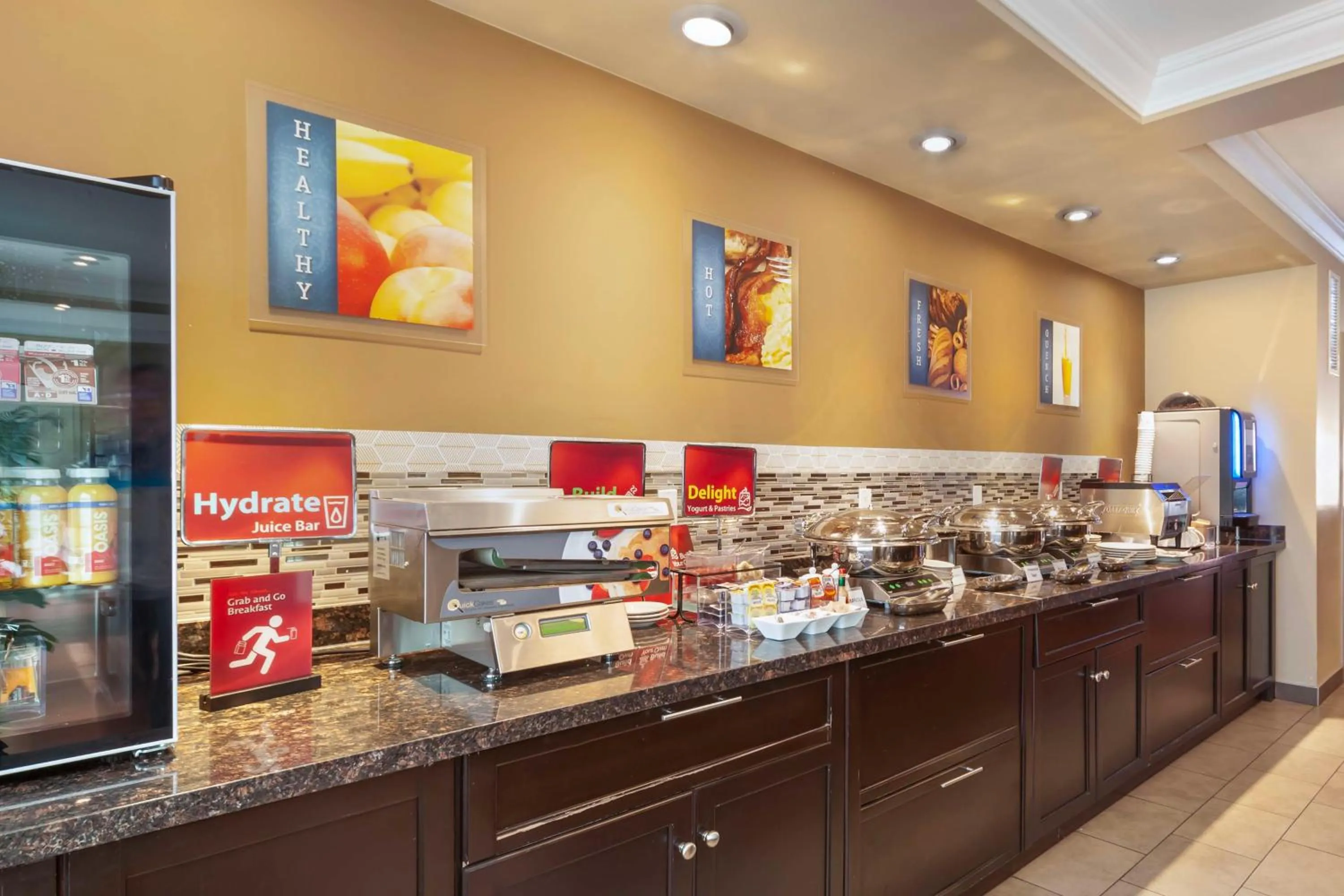 Breakfast in Best Western Plus Peace River Hotel & Suites