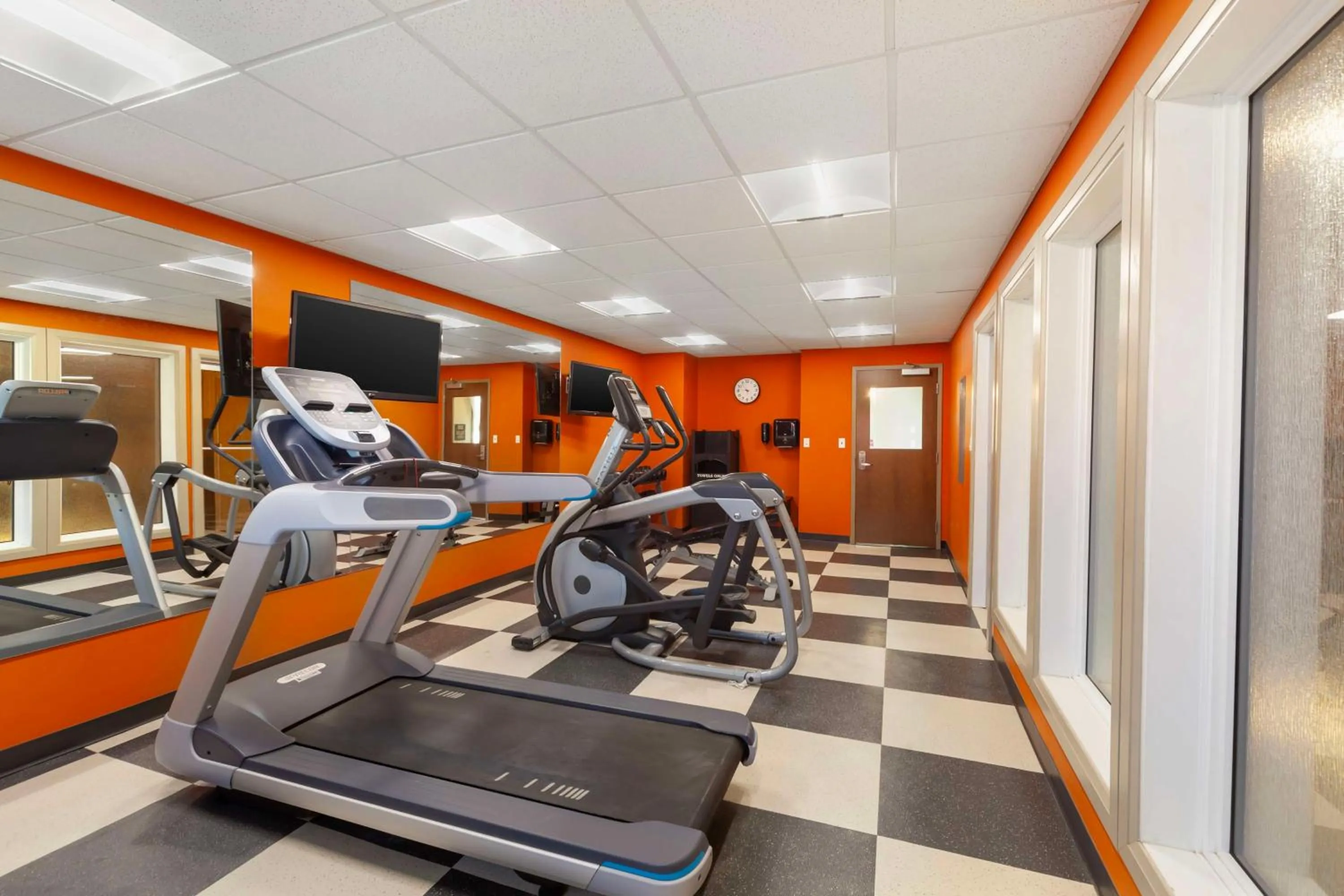 Fitness centre/facilities in Best Western Plus Peace River Hotel & Suites