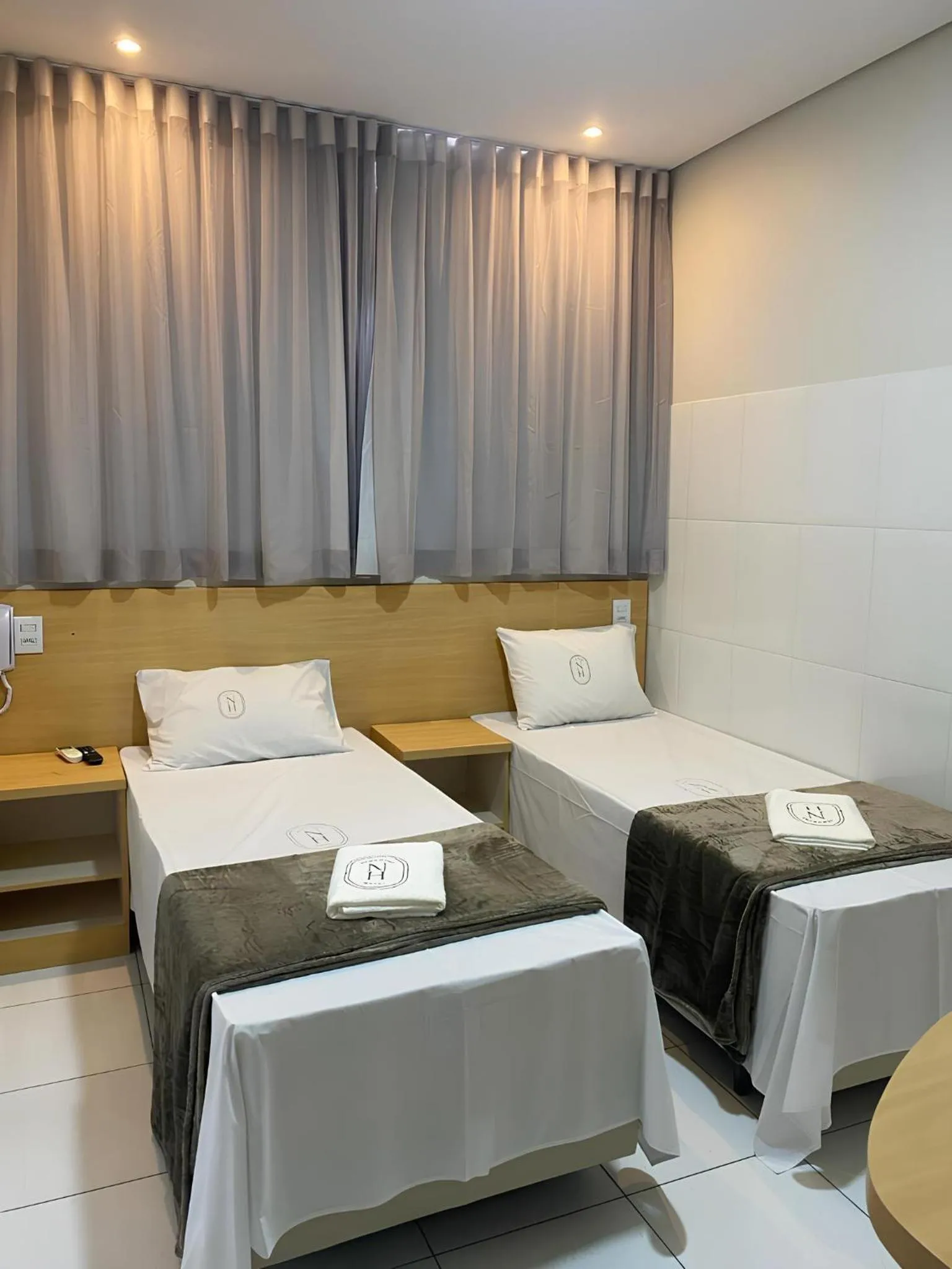 Deluxe Twin Room in Hotel New House