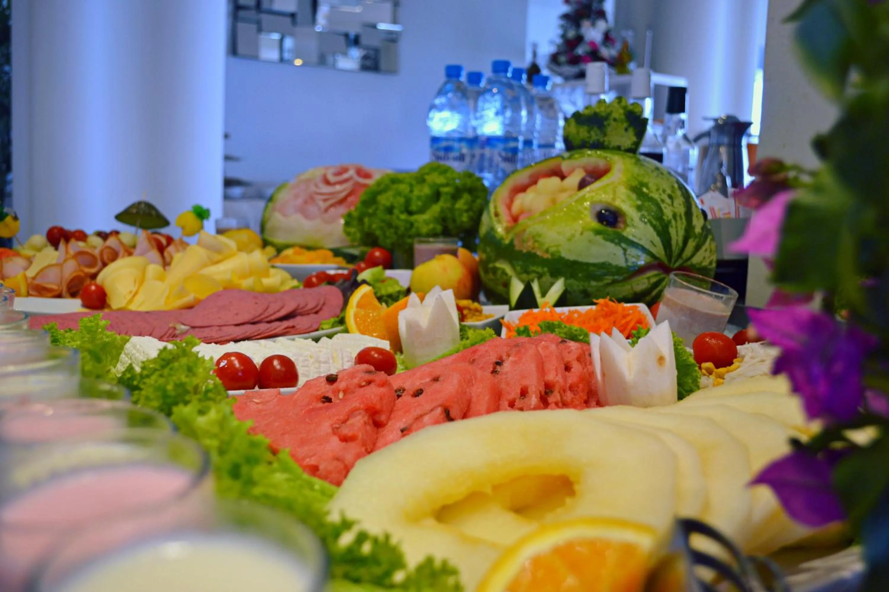 Restaurant/places to eat in Le Rio Appart-Hotel City Center