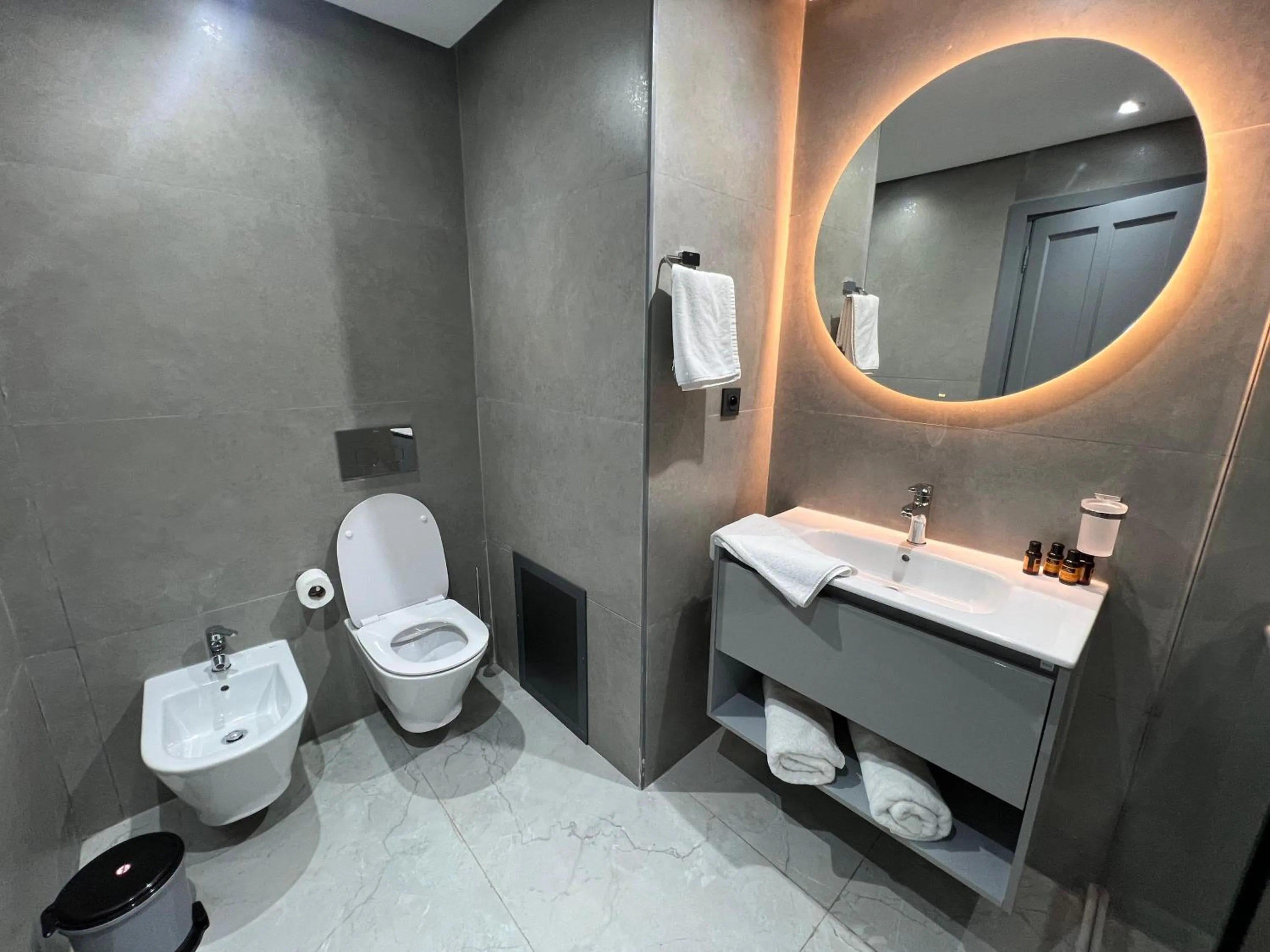 Bathroom in Le Rio Appart-Hotel City Center
