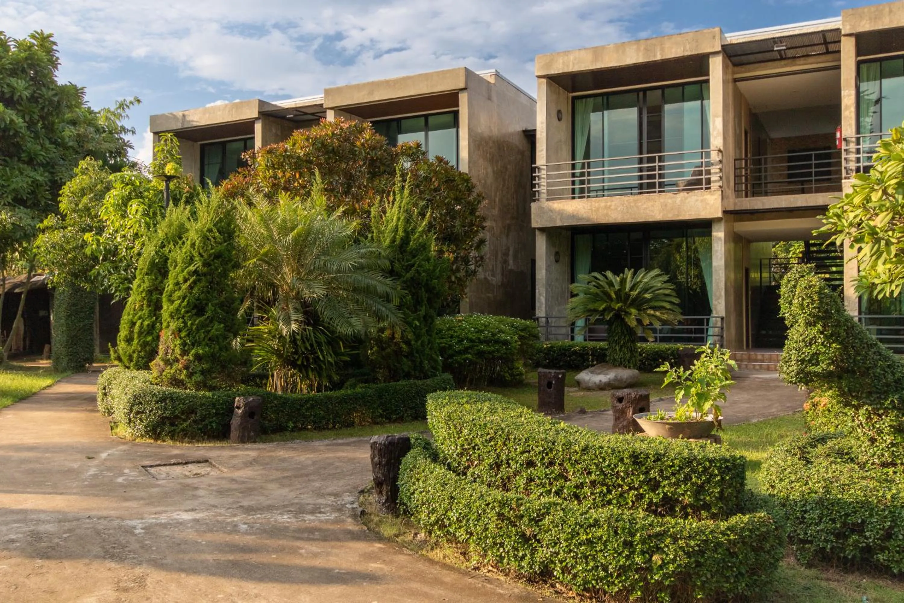 Property building in Sangthong Resort at Chiang Klang