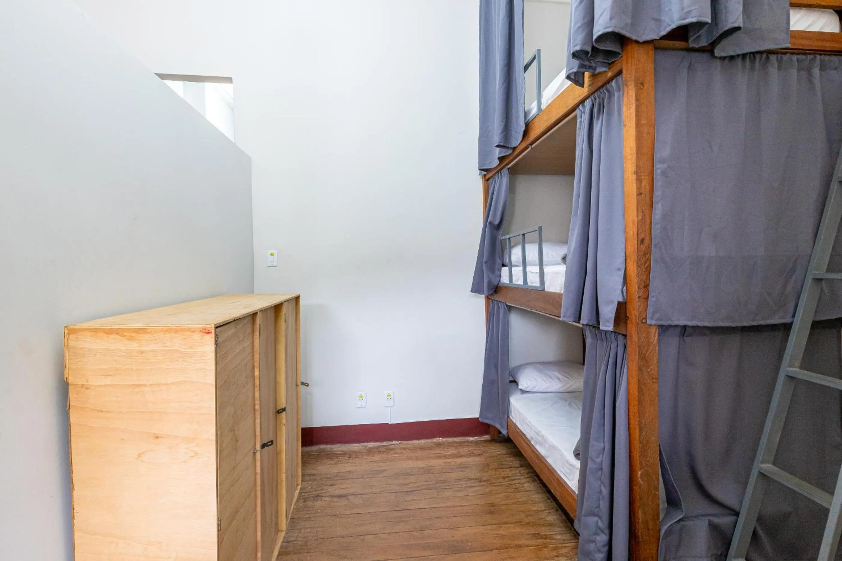 Bed in É Hostel