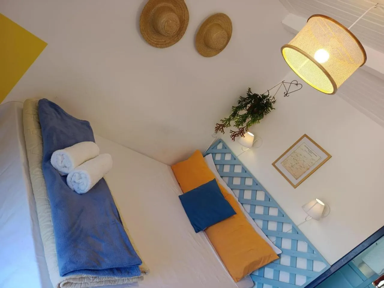 Bed in É Hostel