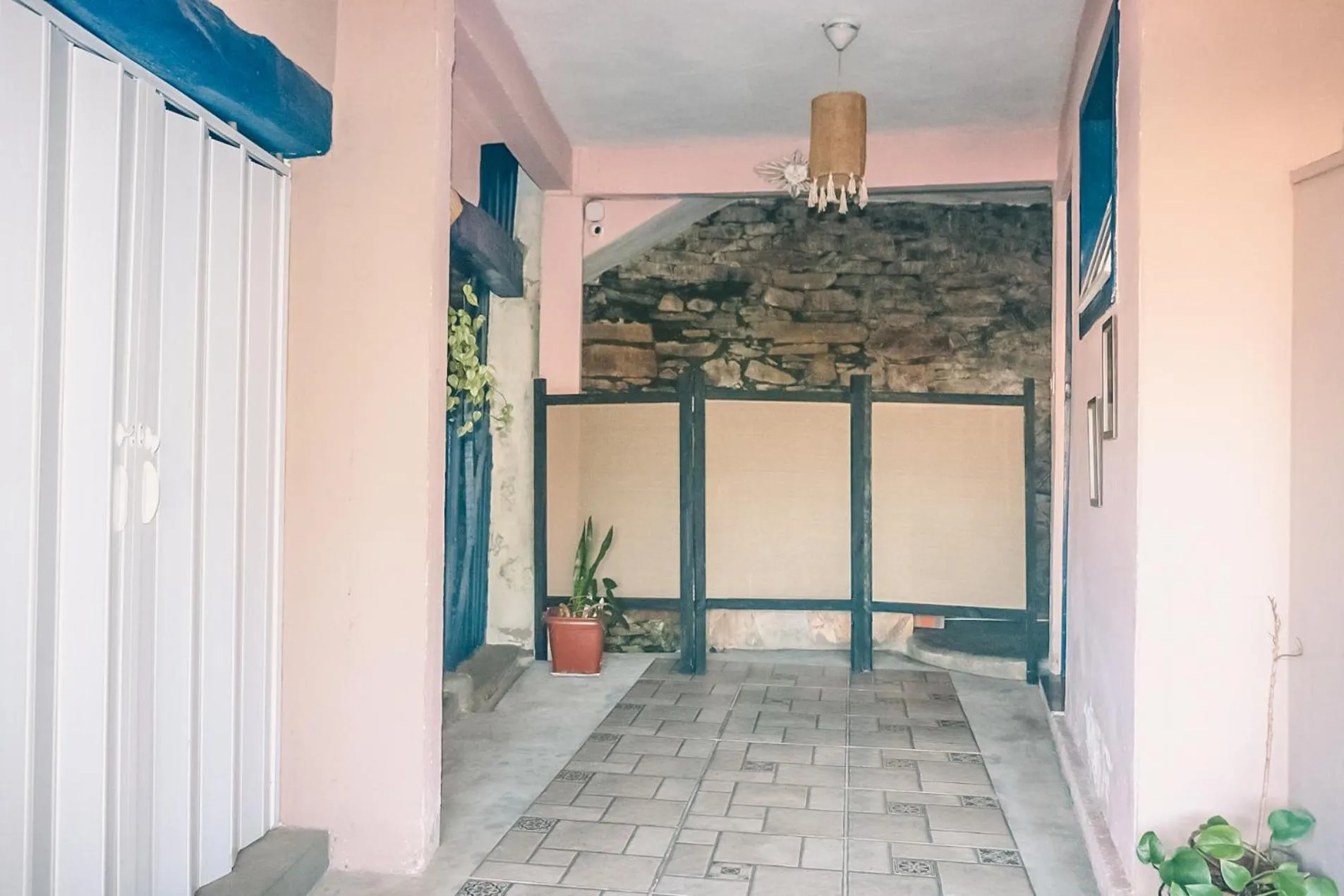 É Hostel